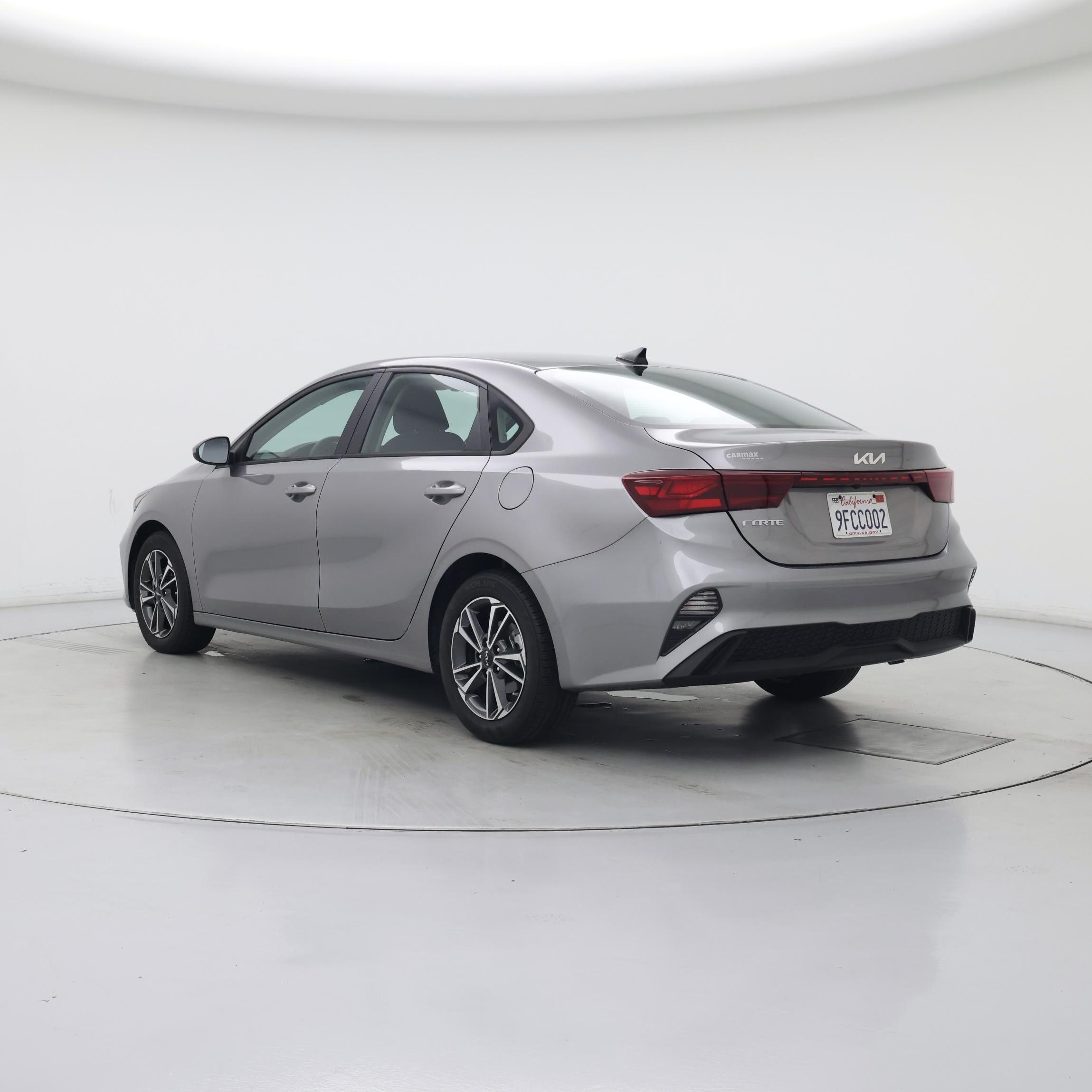 Thumbnail: 2023 Kia Forte - 2