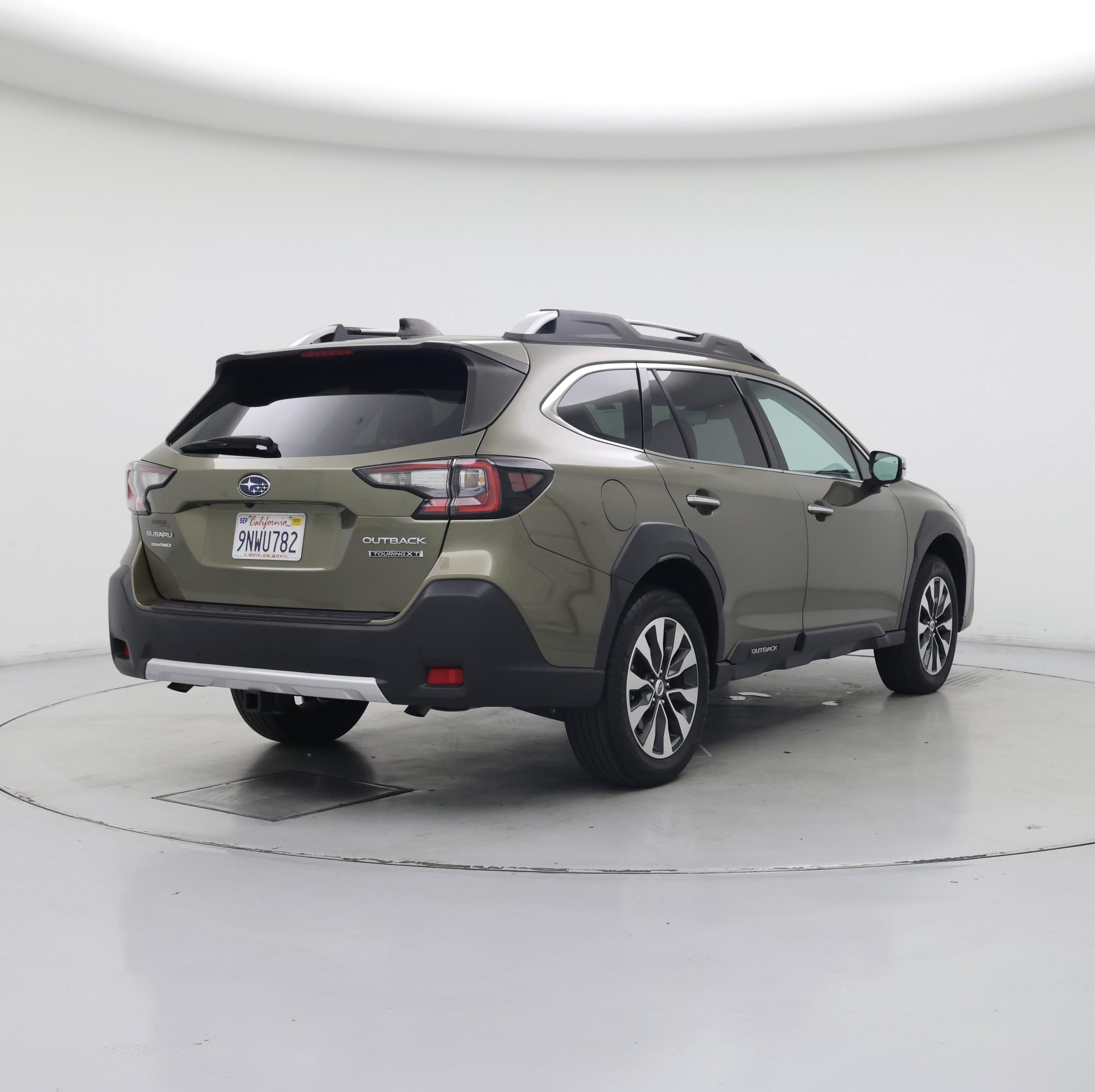 Thumbnail: 2023 Subaru Outback - 8