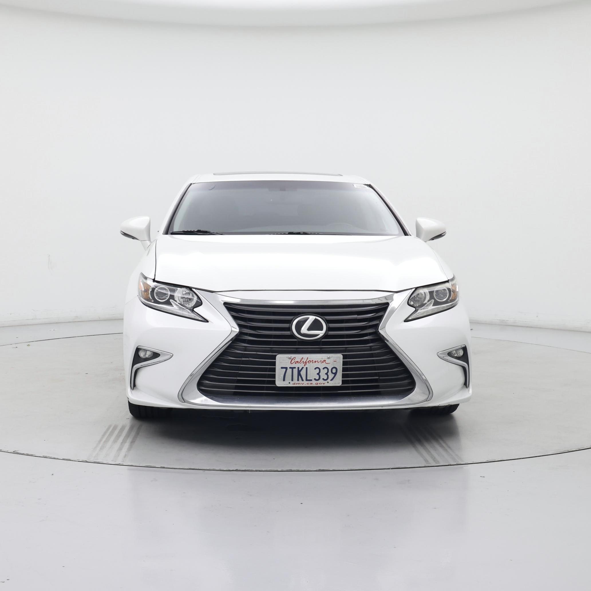 Thumbnail: 2016 Lexus ES - 5