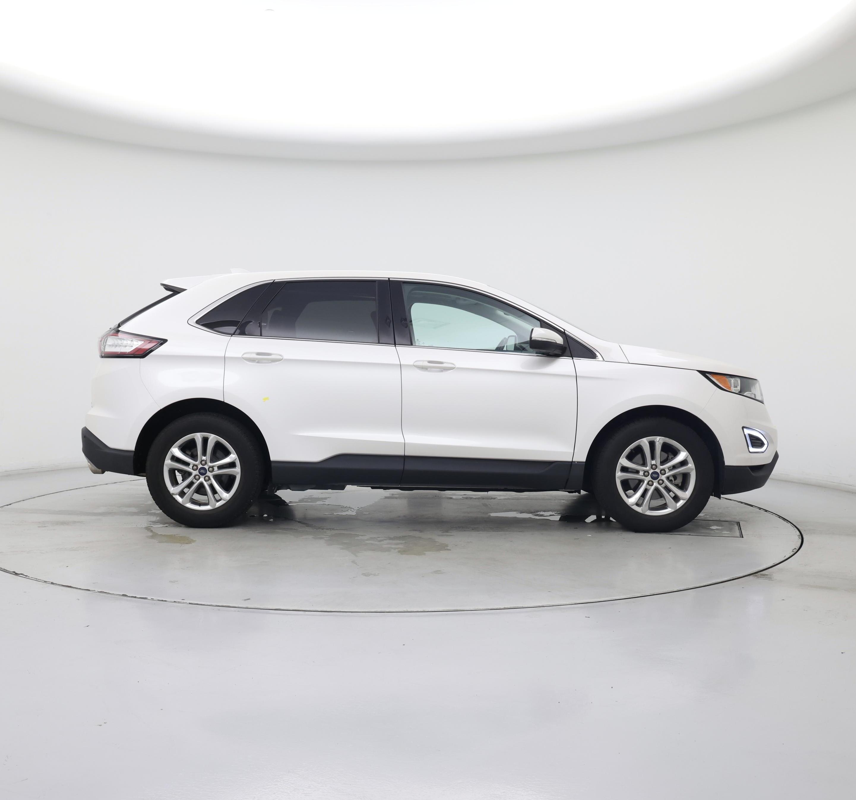 Thumbnail: 2016 Ford Edge - 7