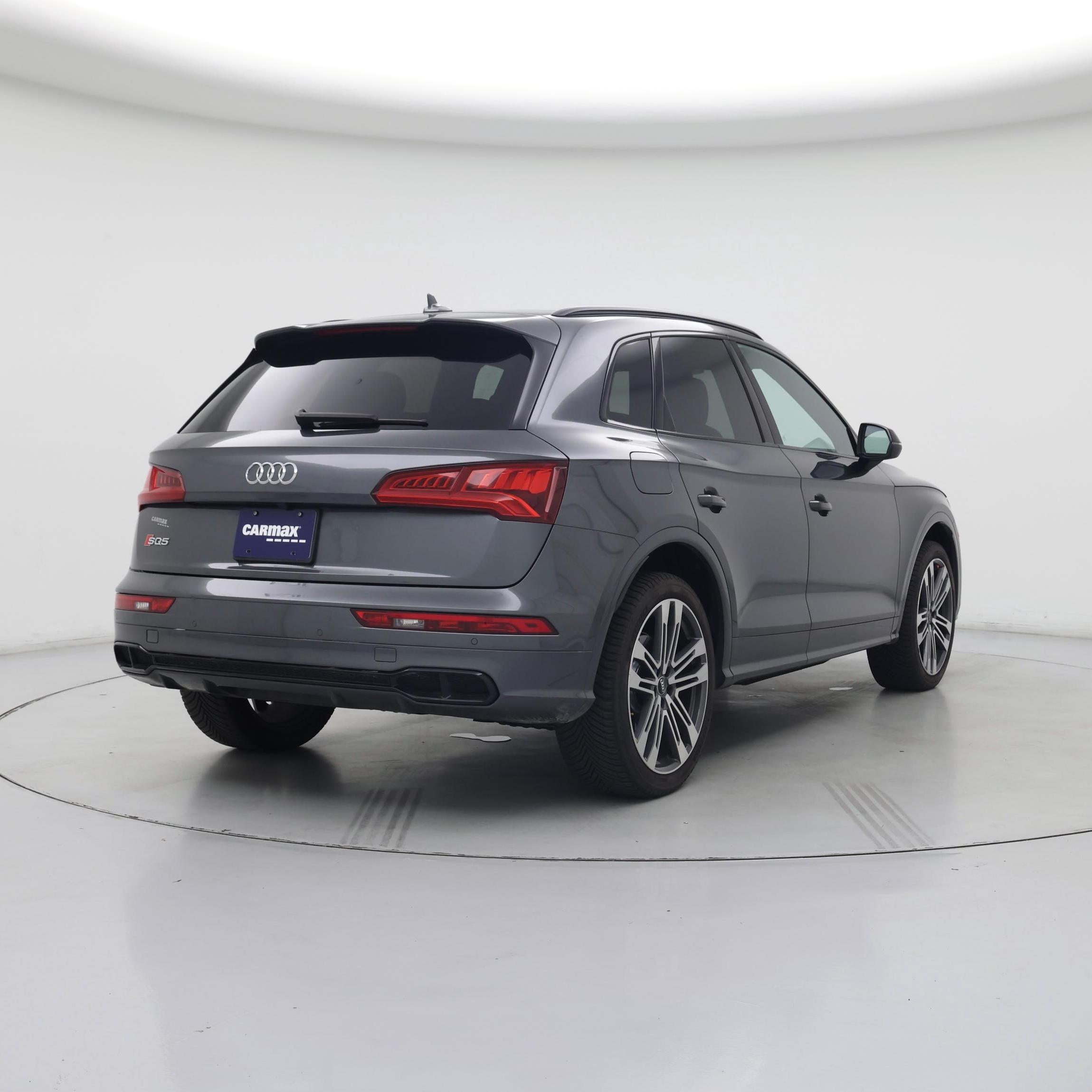 Thumbnail: 2019 Audi SQ5 - 8