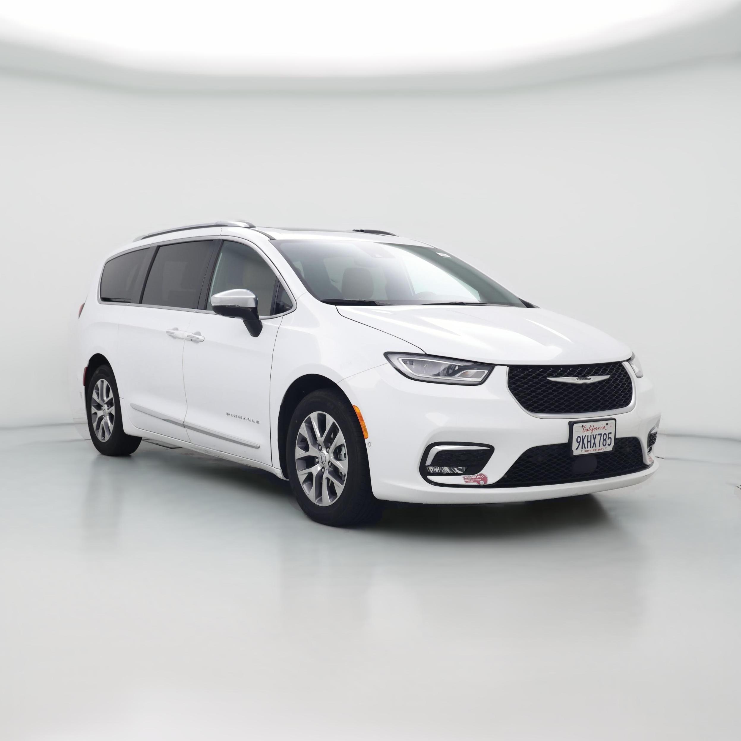 Thumbnail: 2023 Chrysler Pacifica - 1