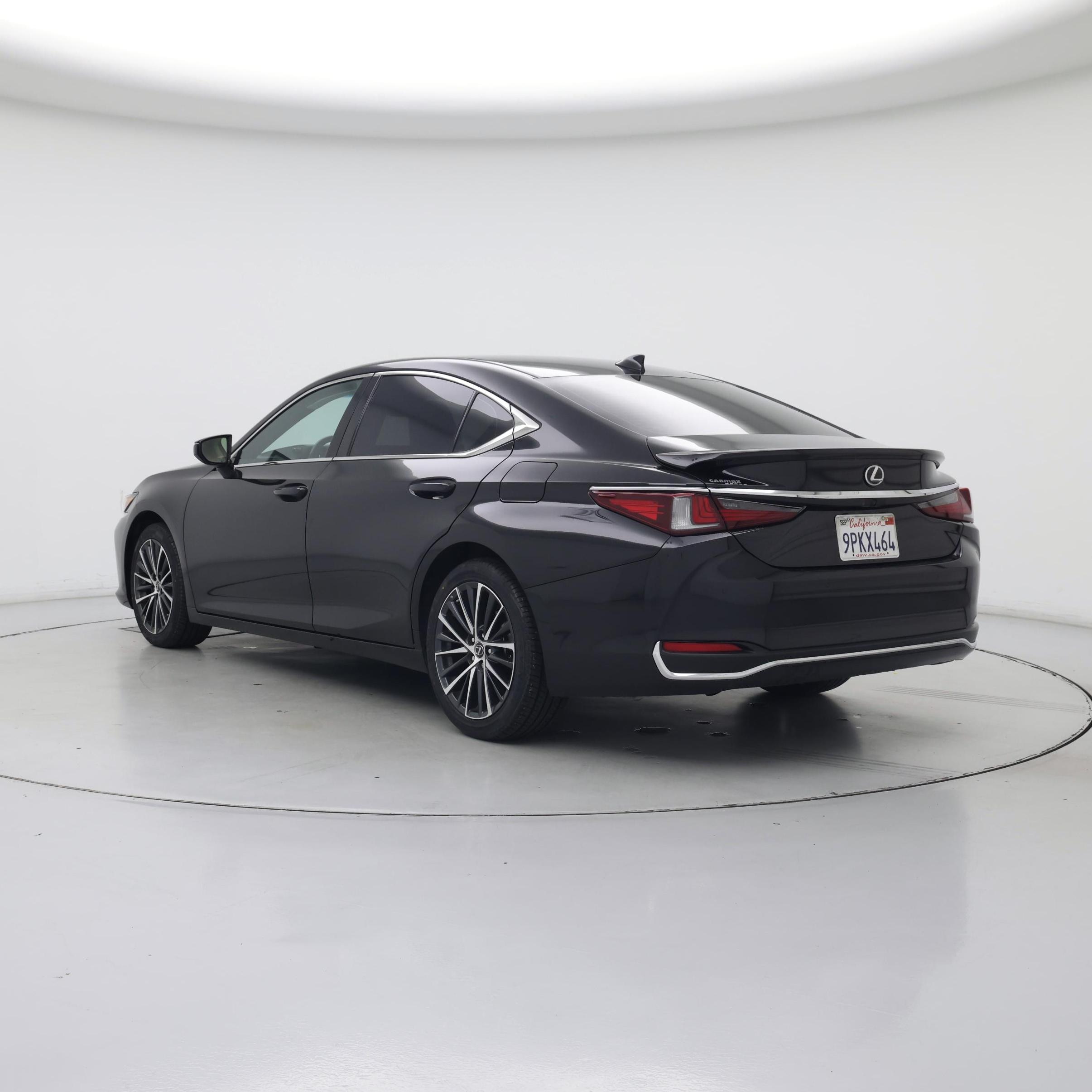 Thumbnail: 2025 Lexus ES - 2