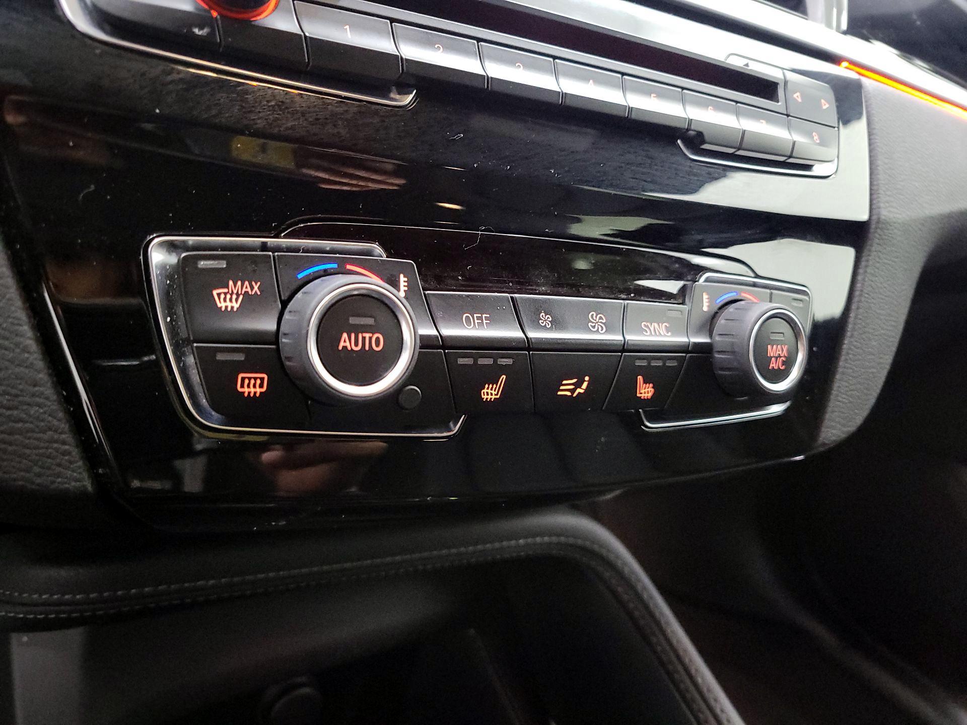 Thumbnail: 2019 BMW X1 - 17