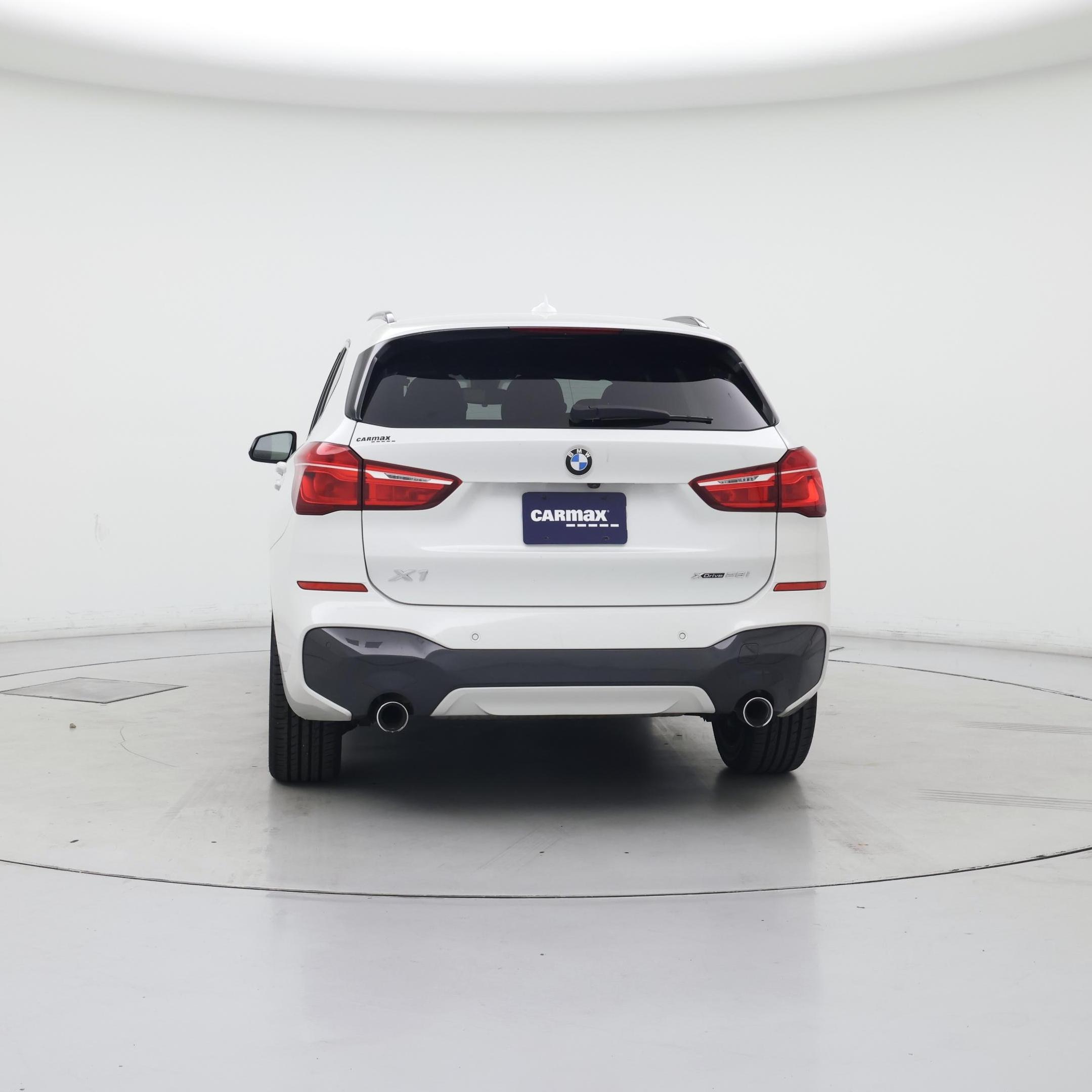 Thumbnail: 2021 BMW X1 - 6