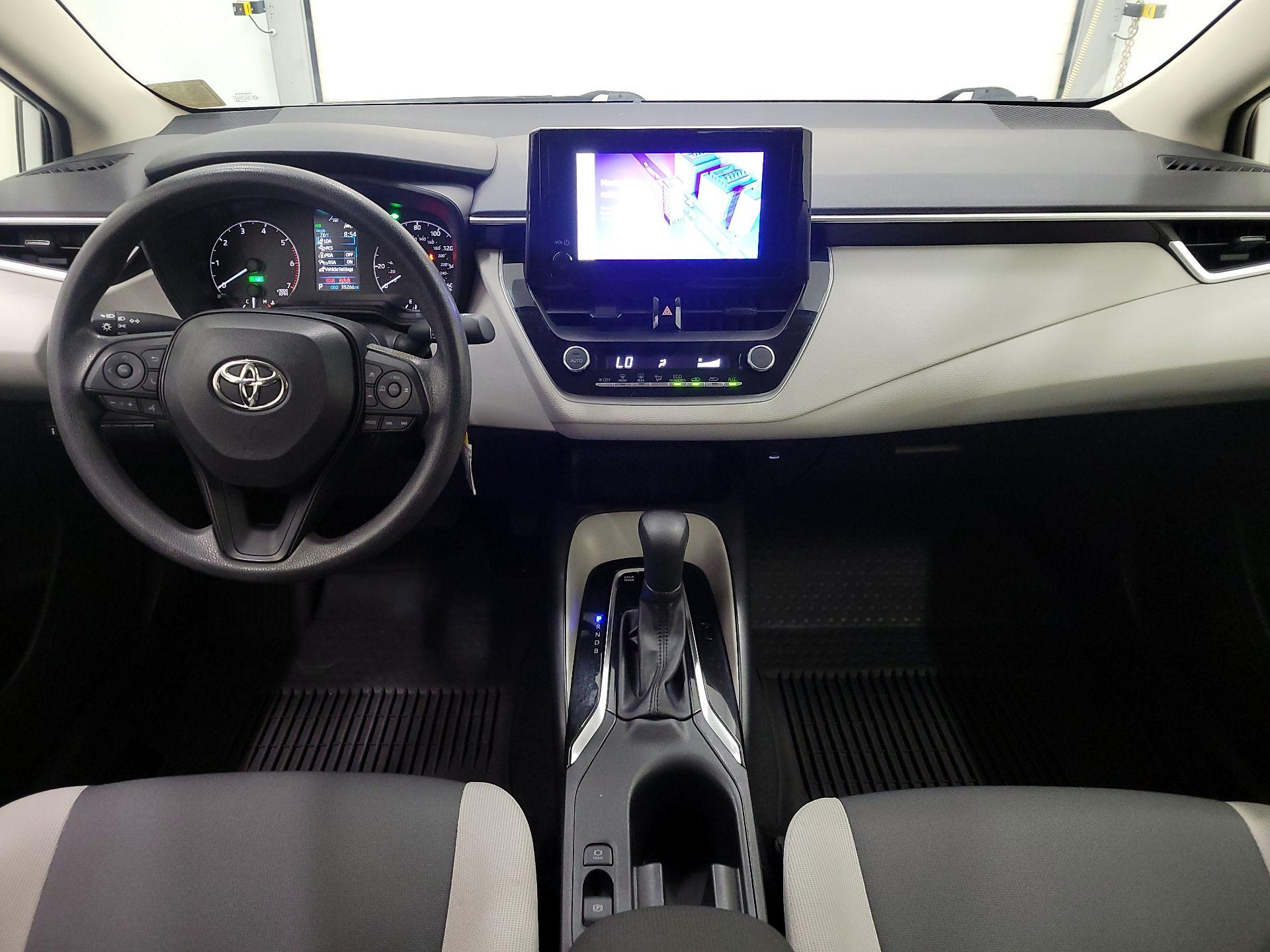 Thumbnail: 2023 Toyota Corolla - 9