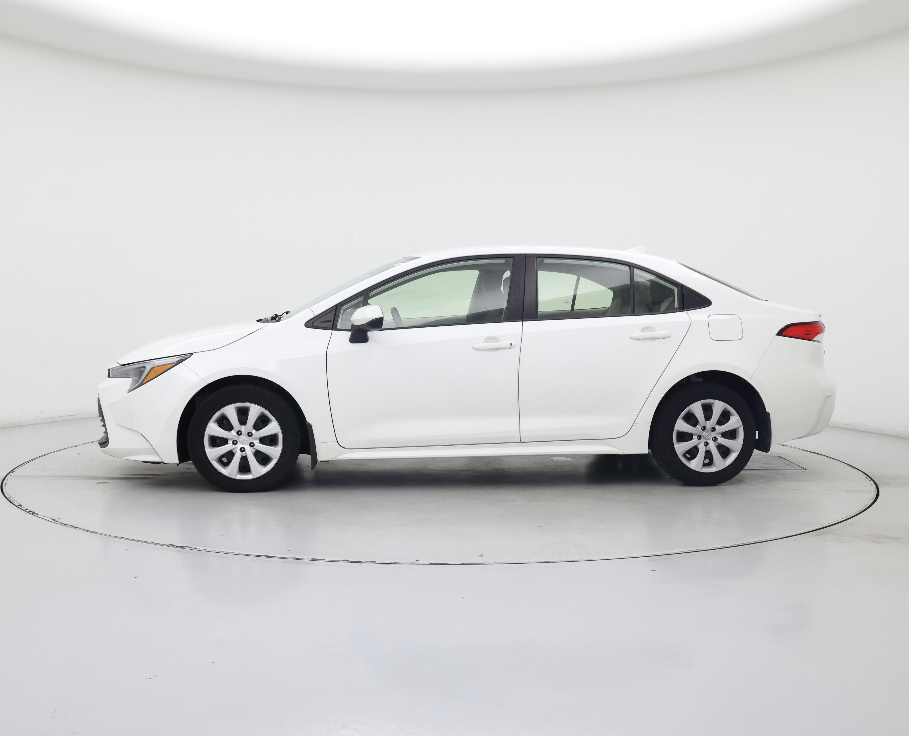 Thumbnail: 2023 Toyota Corolla - 3