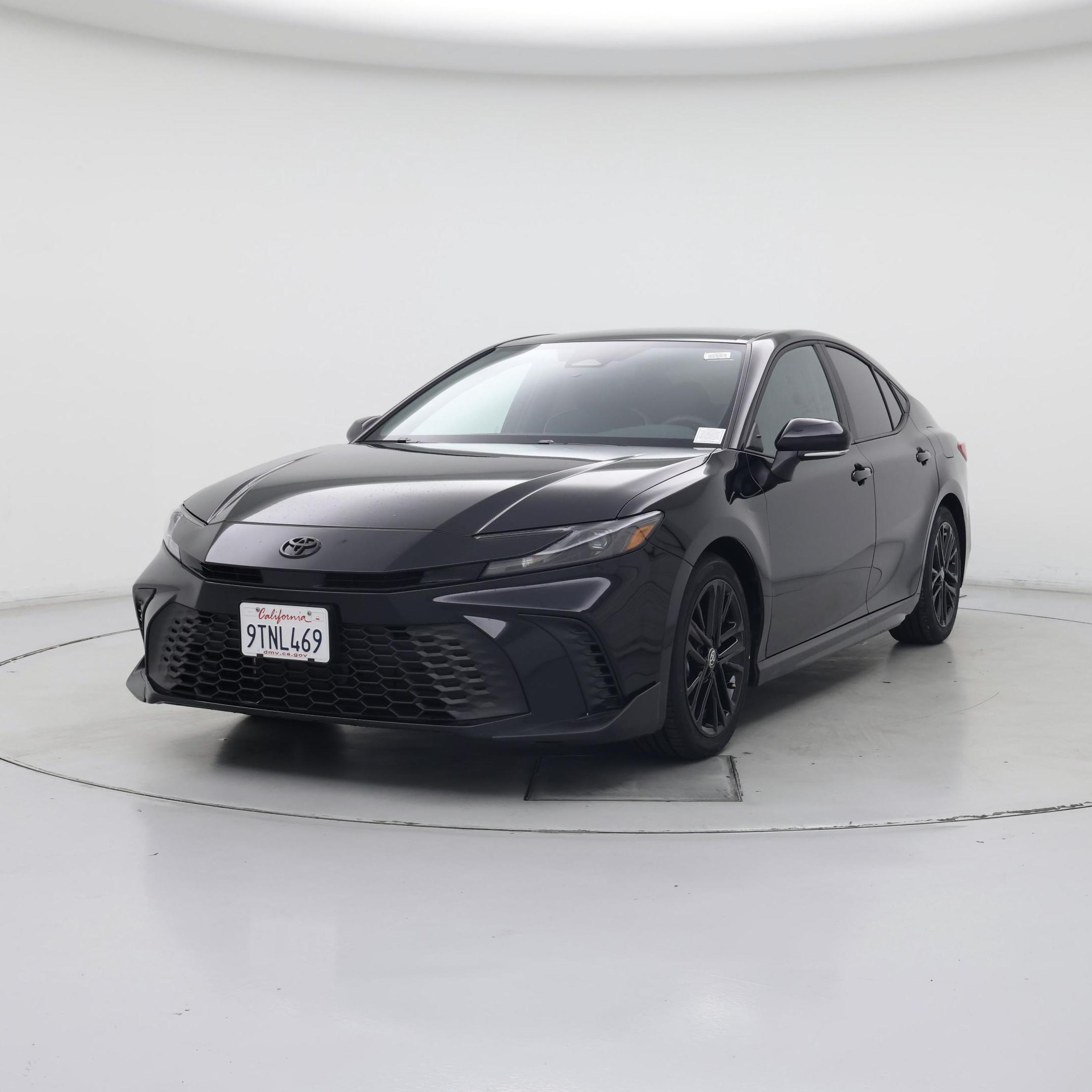 Thumbnail: 2025 Toyota Camry - 4