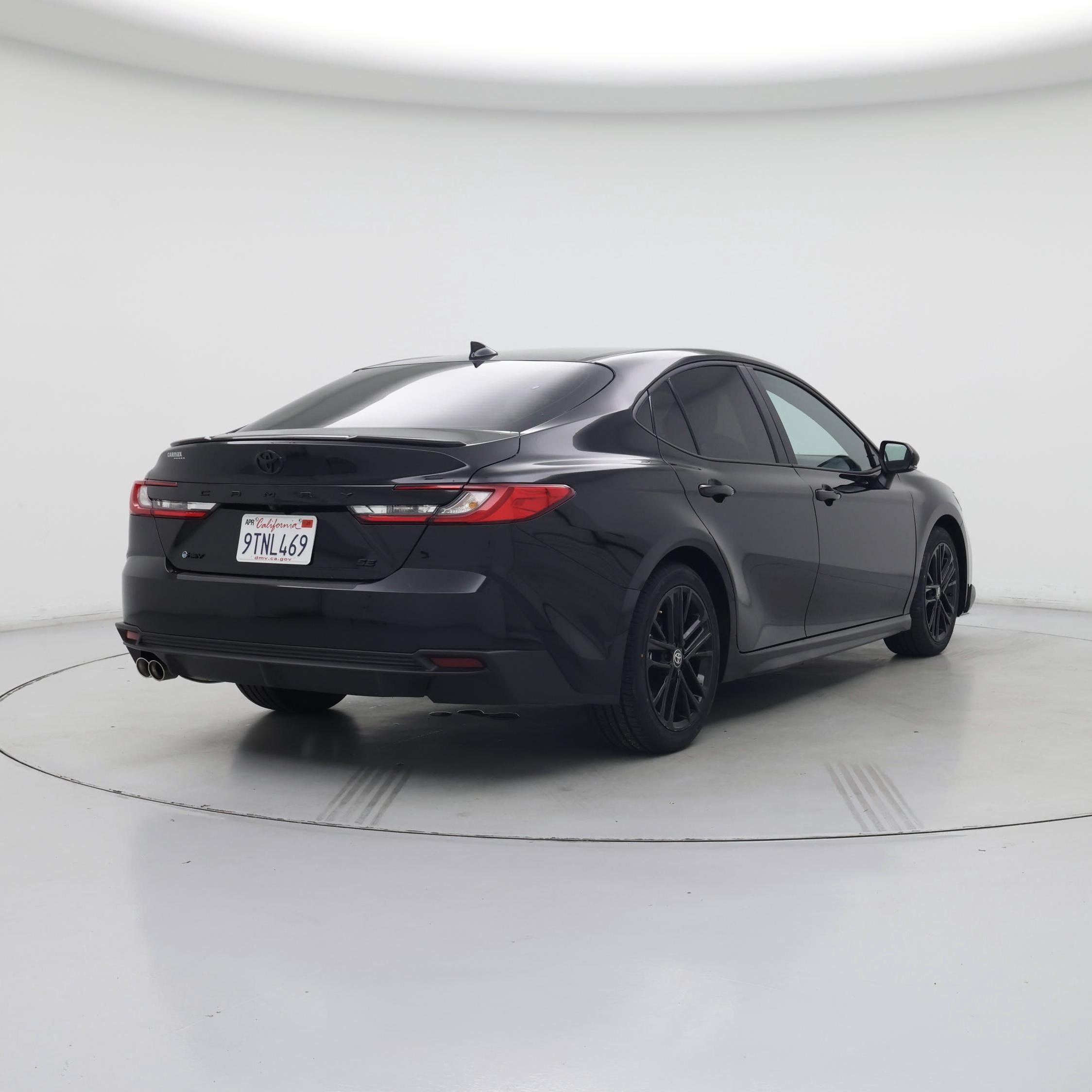 Thumbnail: 2025 Toyota Camry - 8