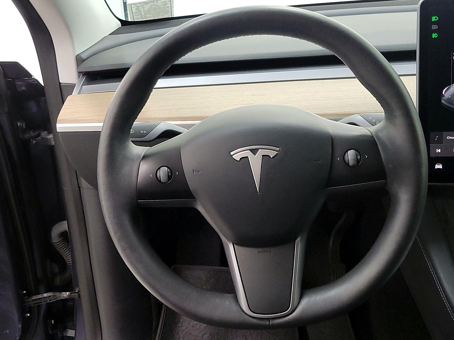 Thumbnail: 2021 Tesla Model Y - 10