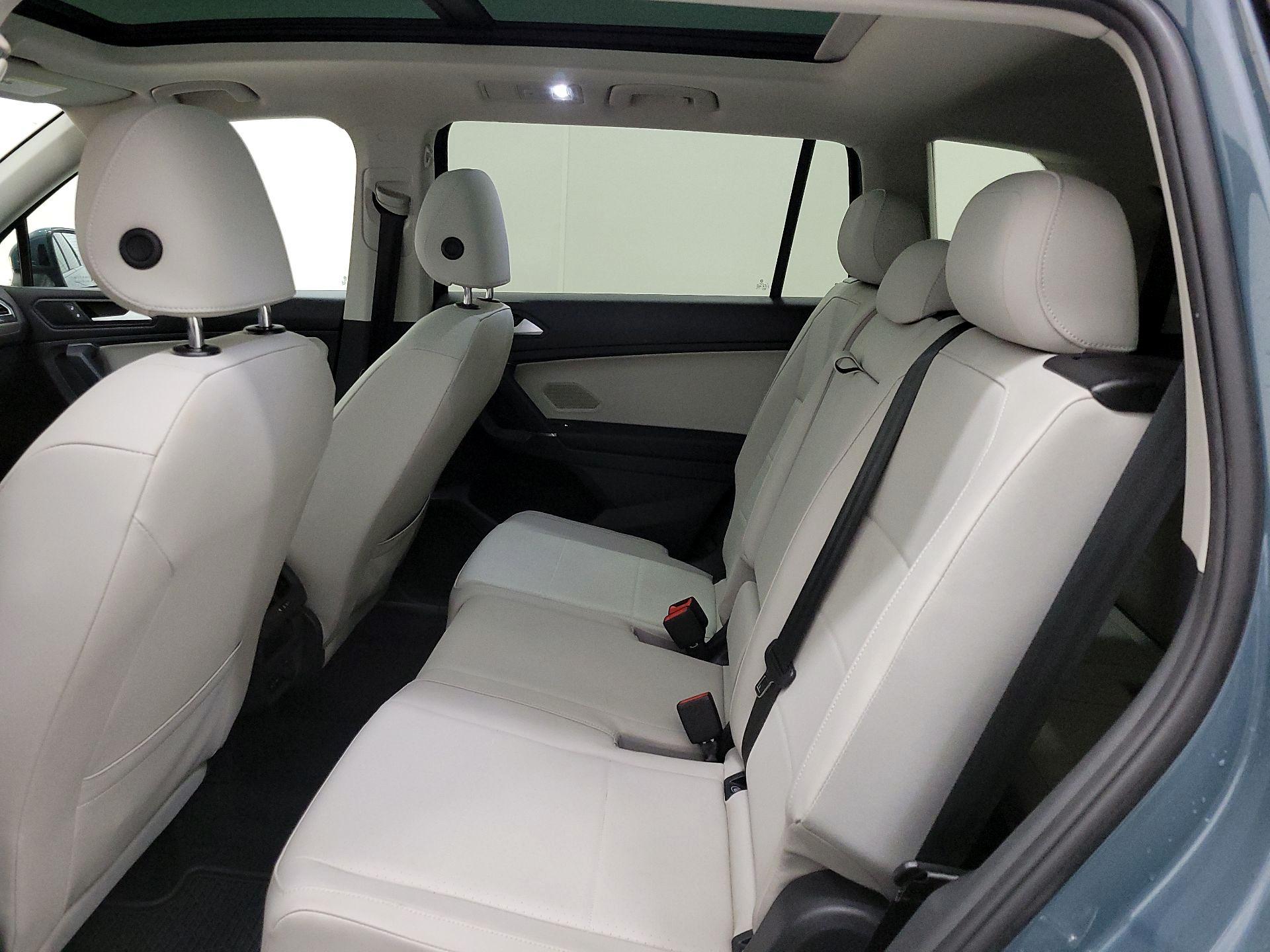 Thumbnail: 2020 Volkswagen Tiguan - 20