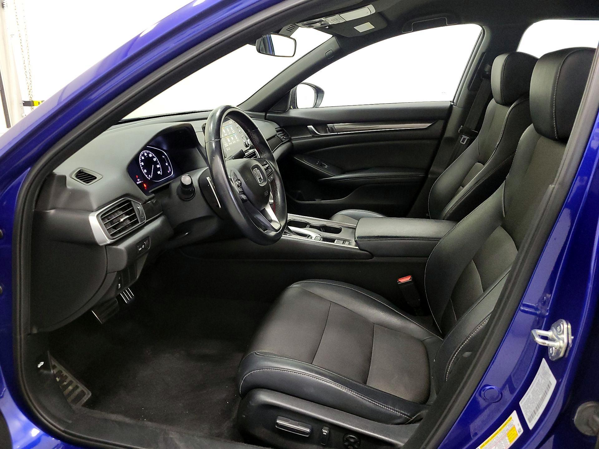 Thumbnail: 2018 Honda Accord - 11