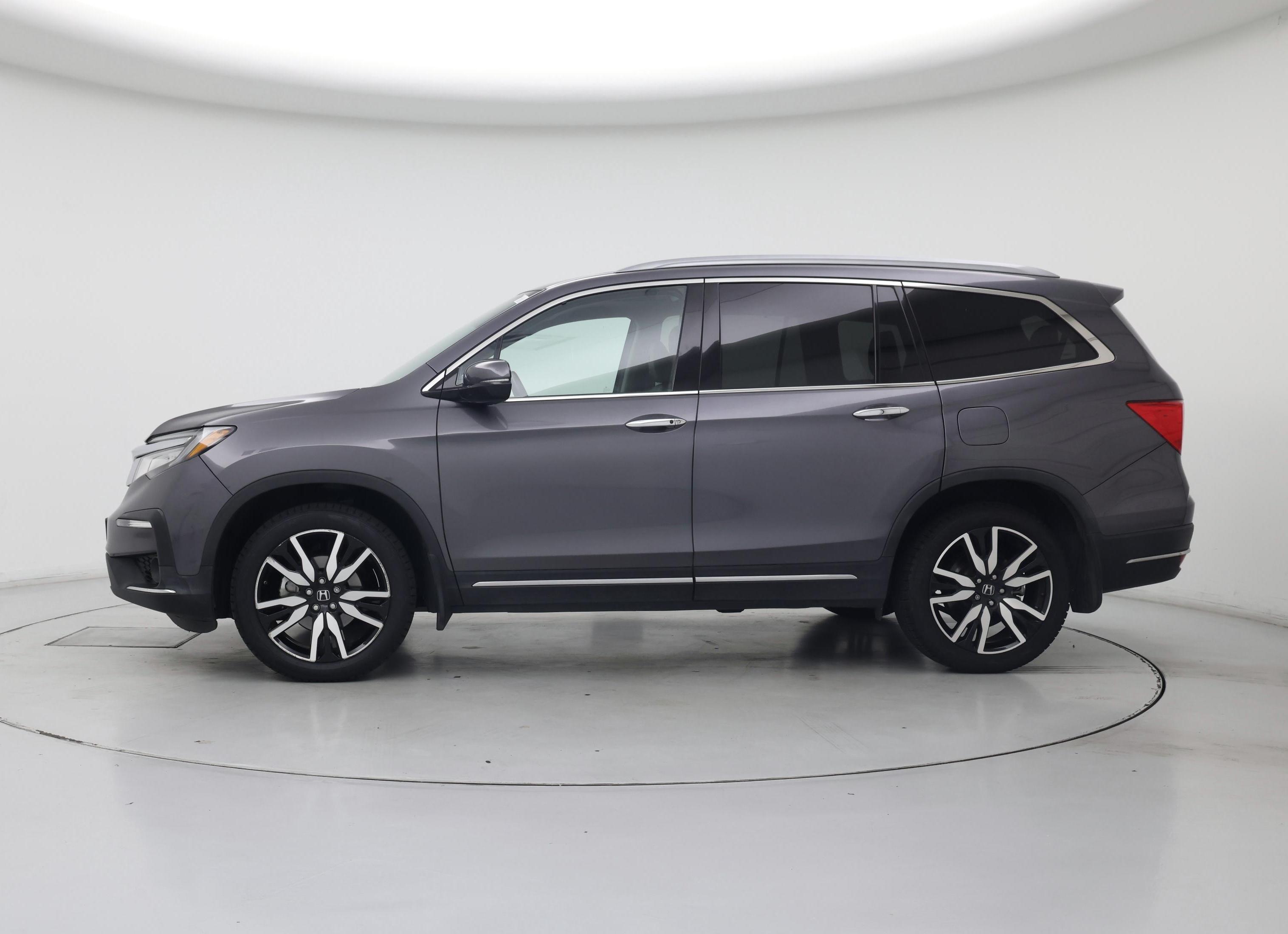 Thumbnail: 2019 Honda Pilot - 3