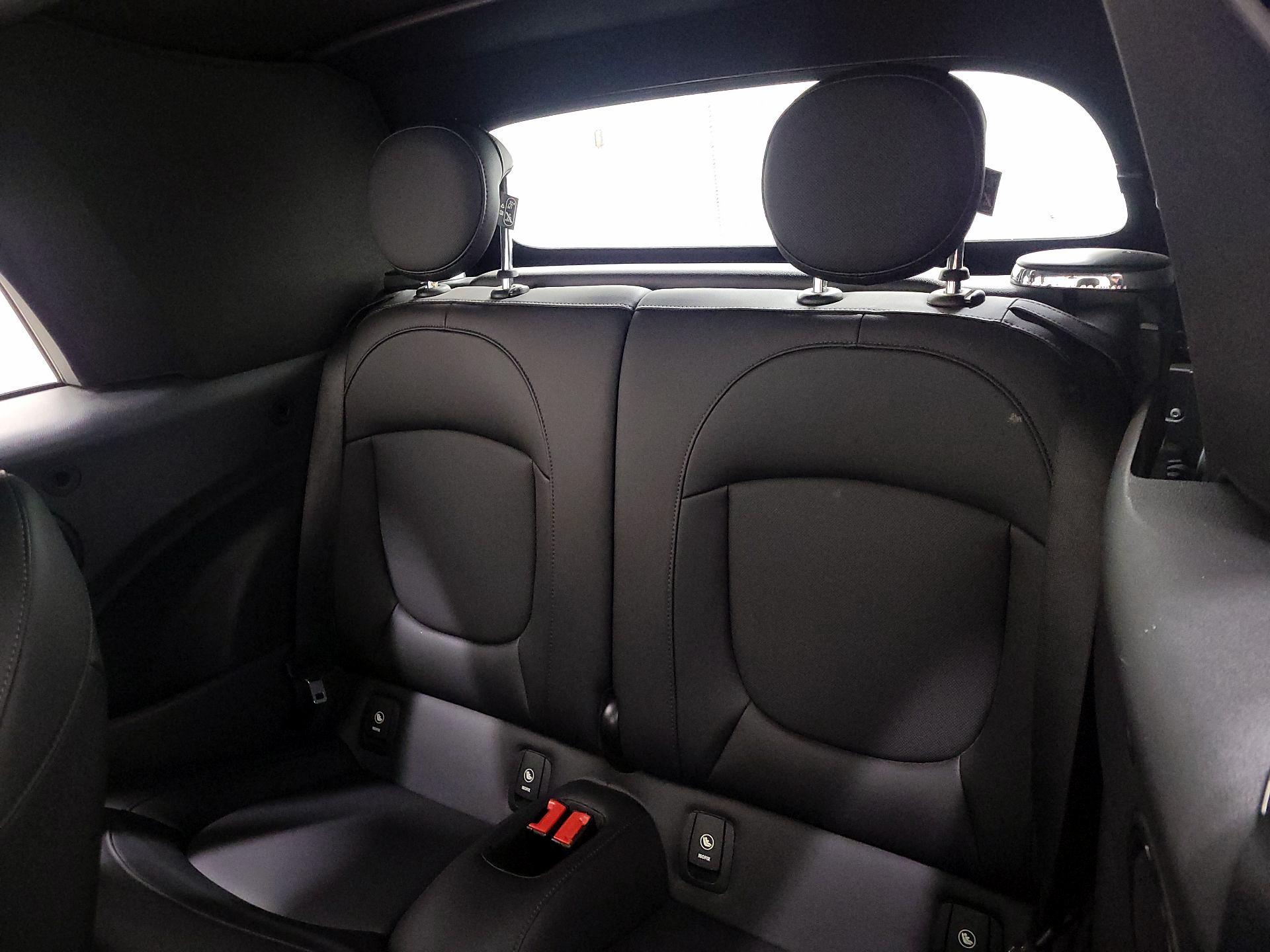 Thumbnail: 2019 MINI Cooper - 19