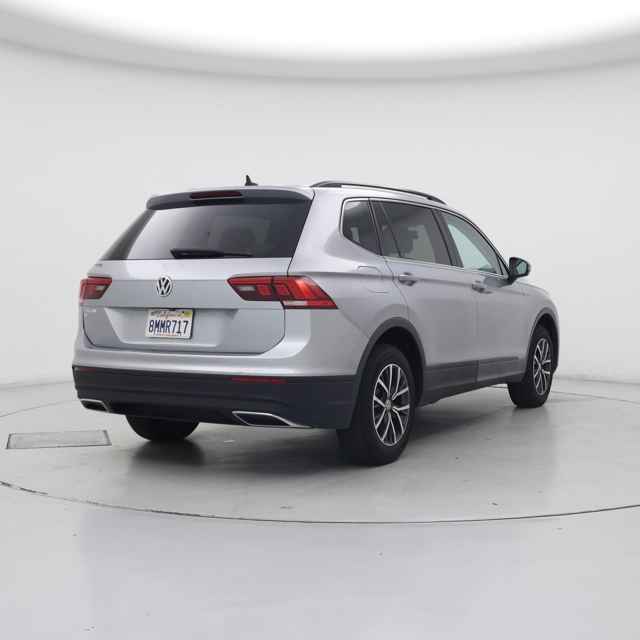Thumbnail: 2019 Volkswagen Tiguan - 8