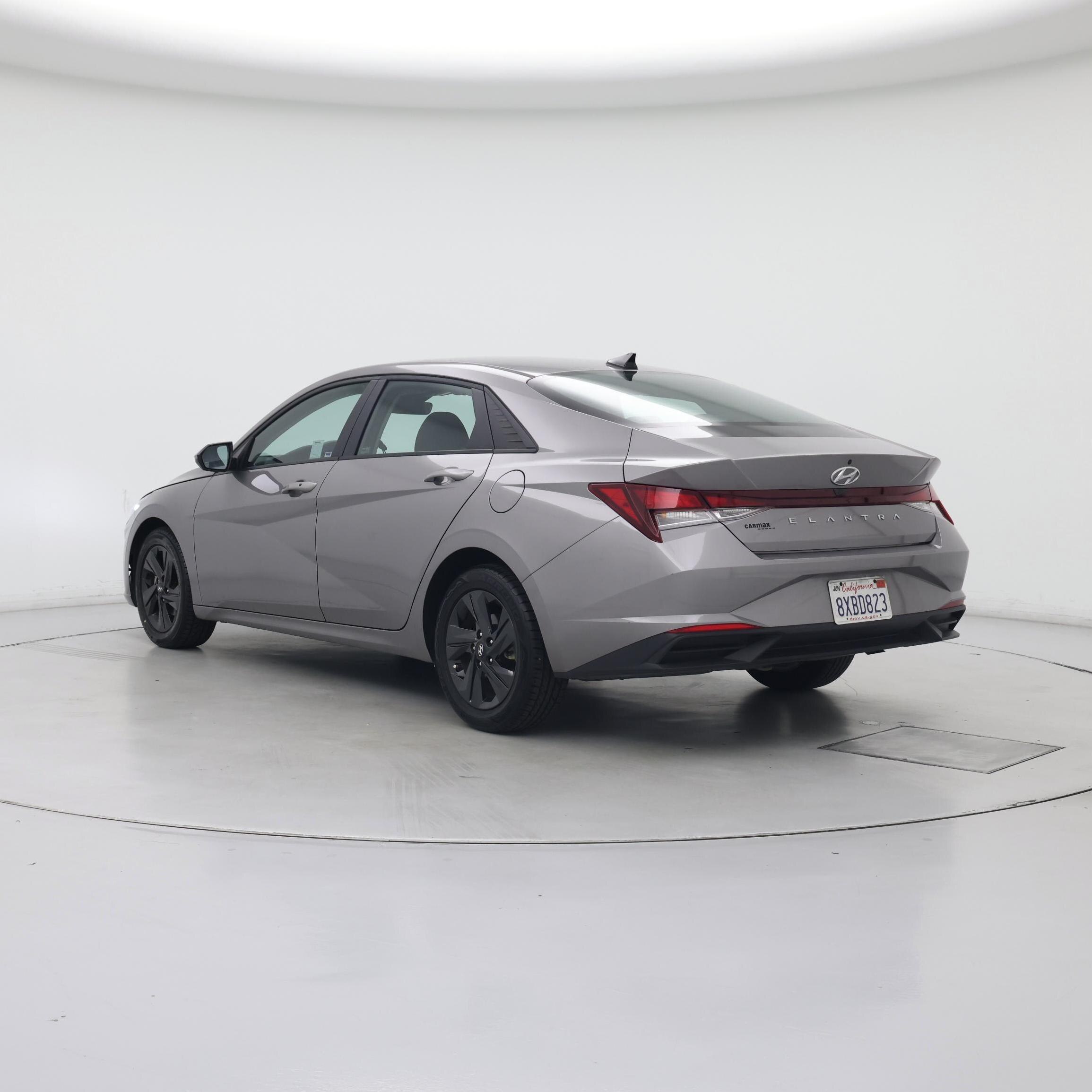 Thumbnail: 2021 Hyundai Elantra - 2