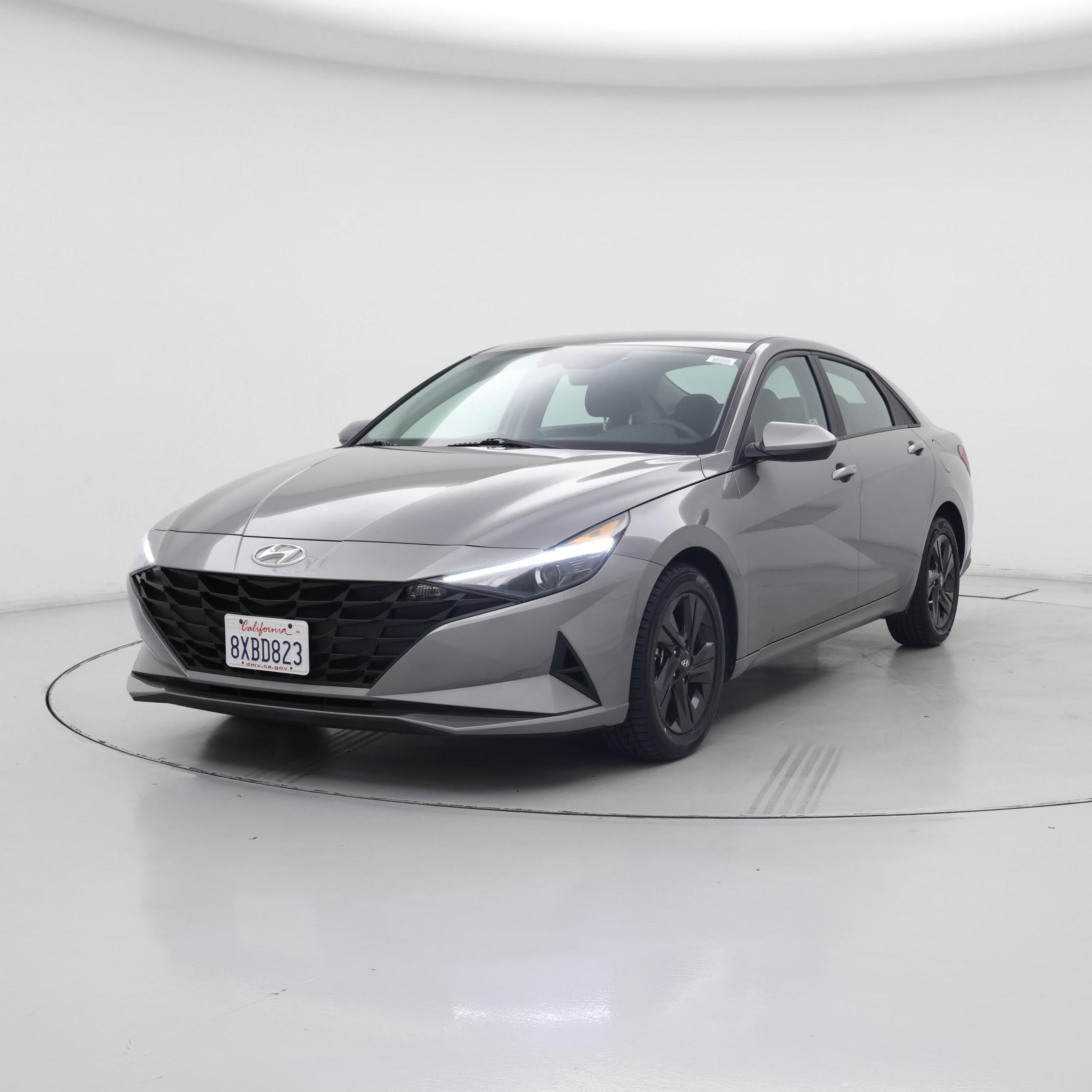 Thumbnail: 2021 Hyundai Elantra - 4