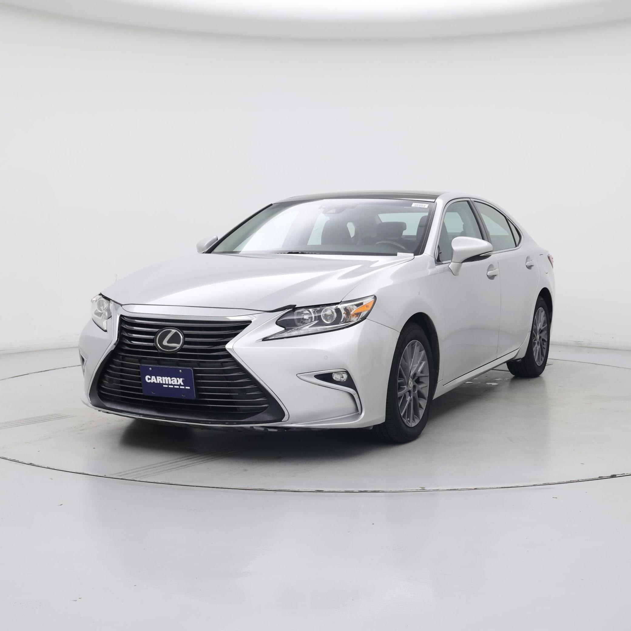 Thumbnail: 2018 Lexus ES - 4