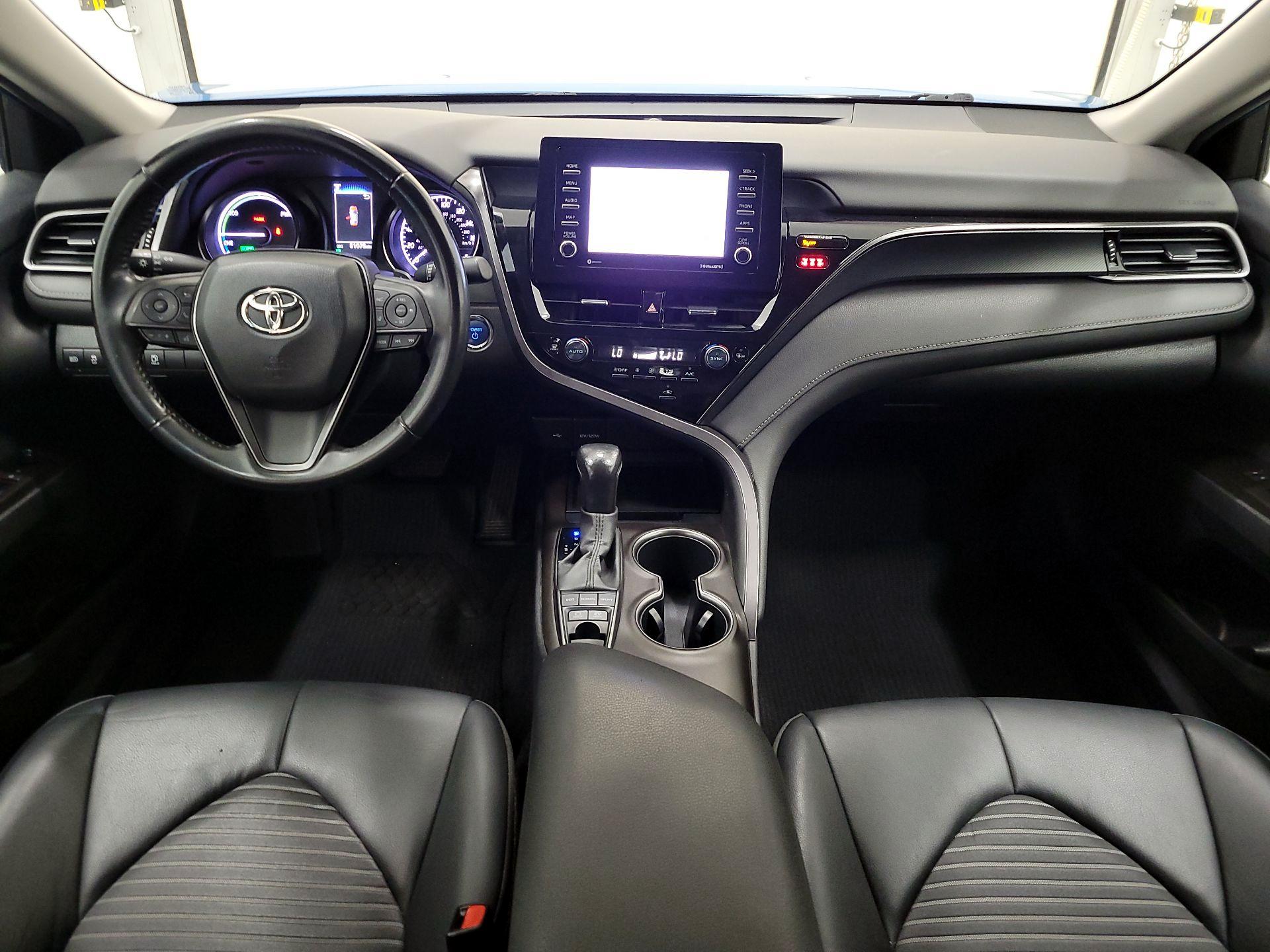 Thumbnail: 2023 Toyota Camry - 9