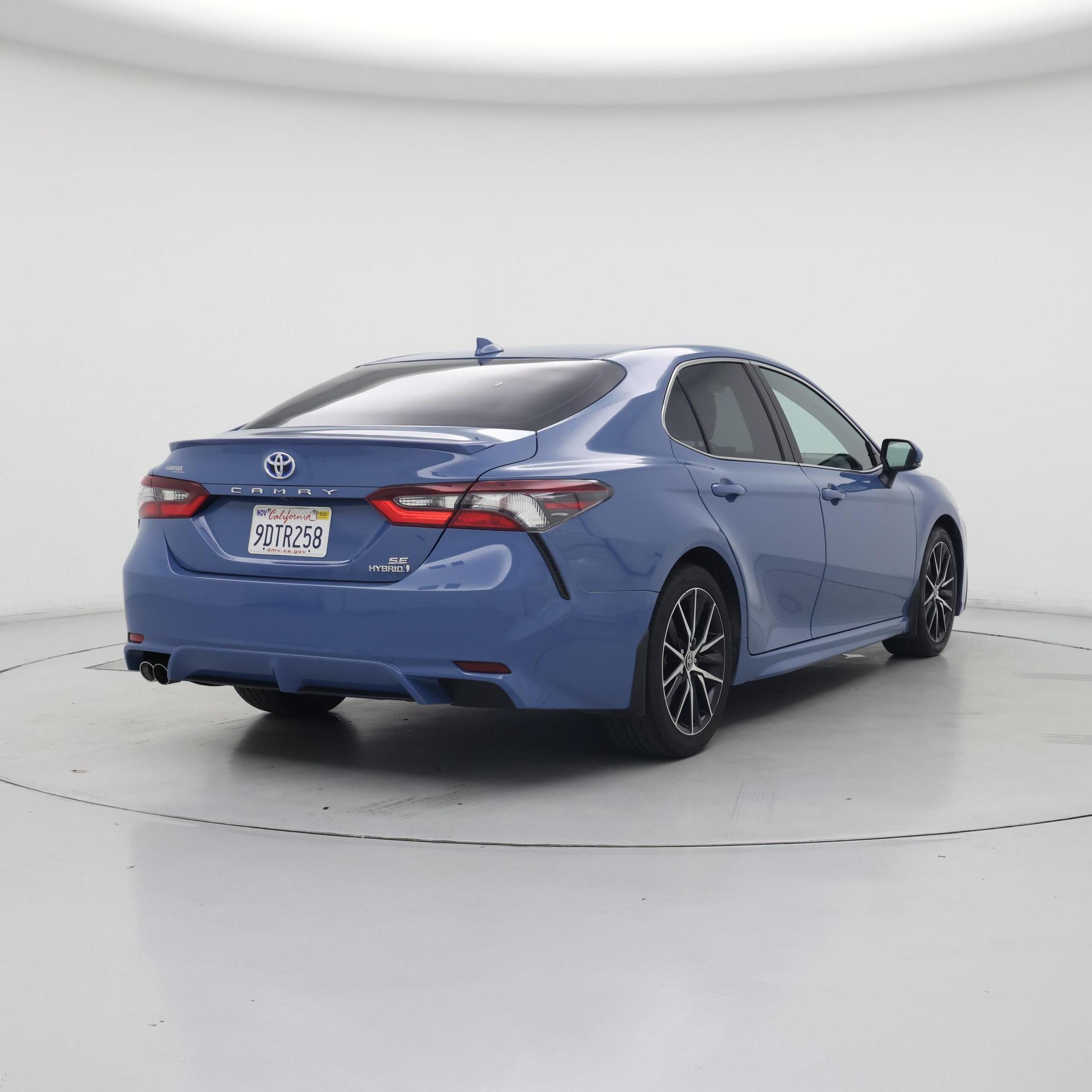 Thumbnail: 2023 Toyota Camry - 8