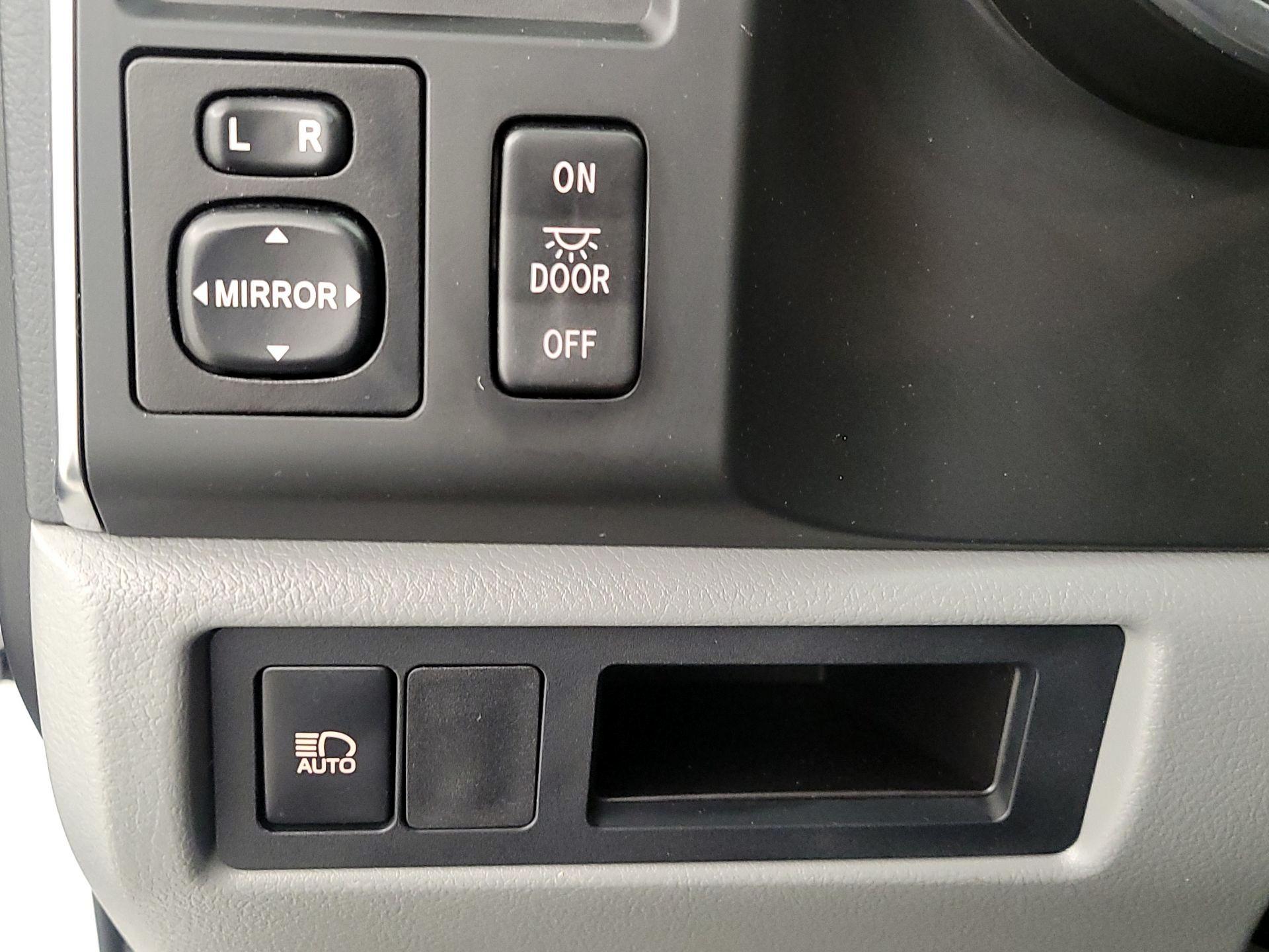 Thumbnail: 2019 Toyota Sequoia - 13