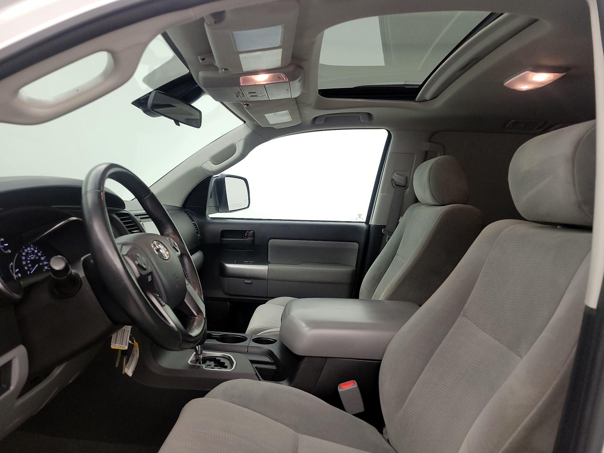 Thumbnail: 2019 Toyota Sequoia - 19