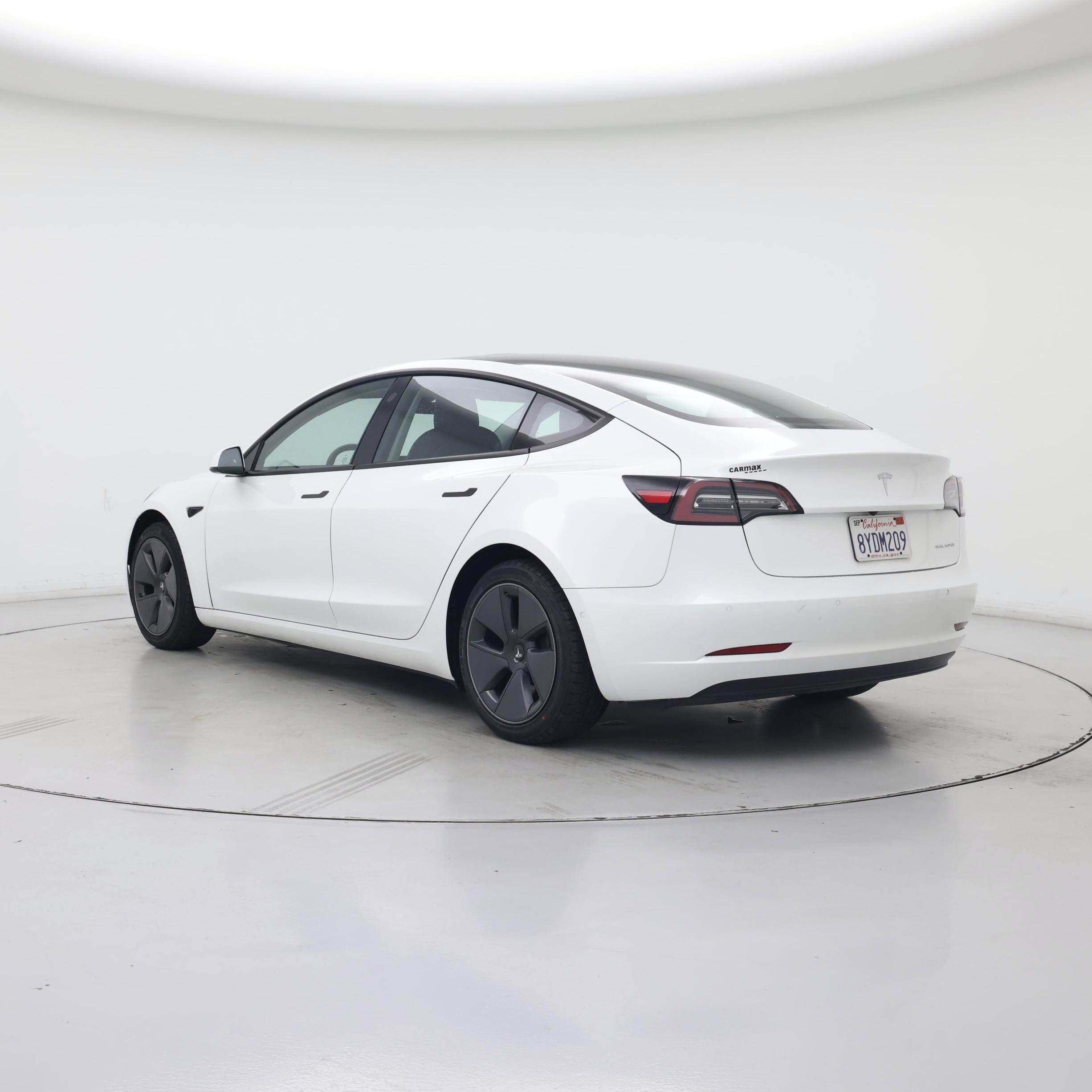 Thumbnail: 2021 Tesla Model 3 - 2