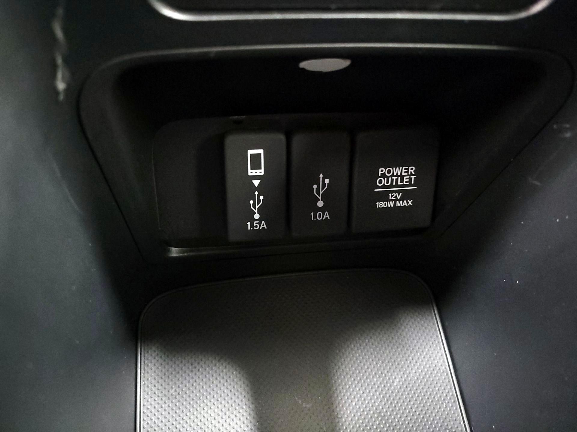 Thumbnail: 2017 Honda CR-V - 18