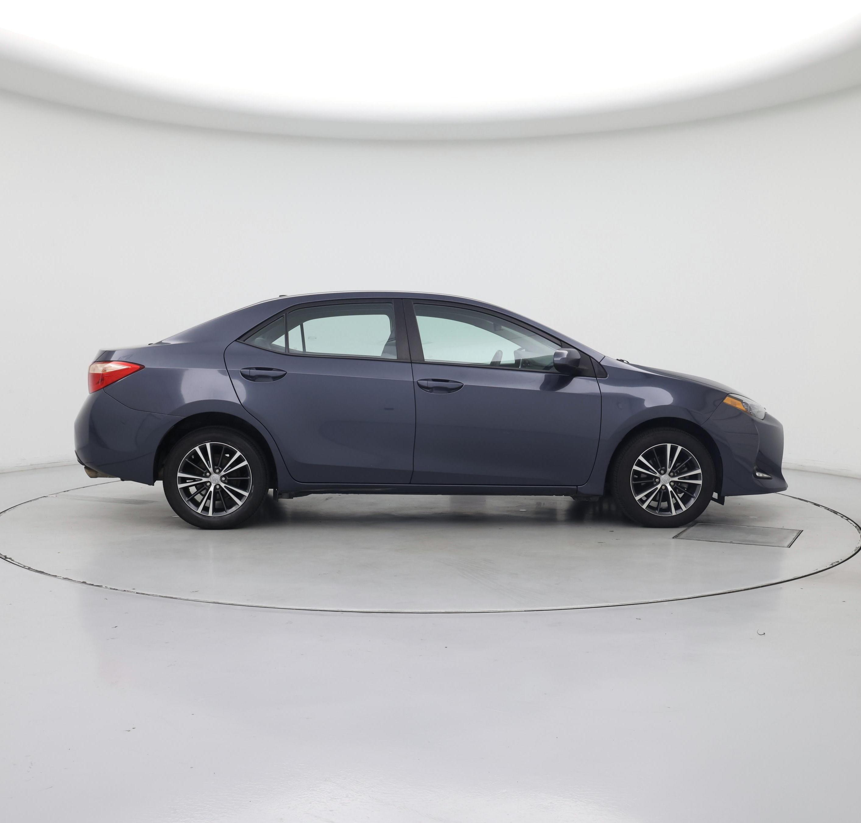 Thumbnail: 2018 Toyota Corolla - 7