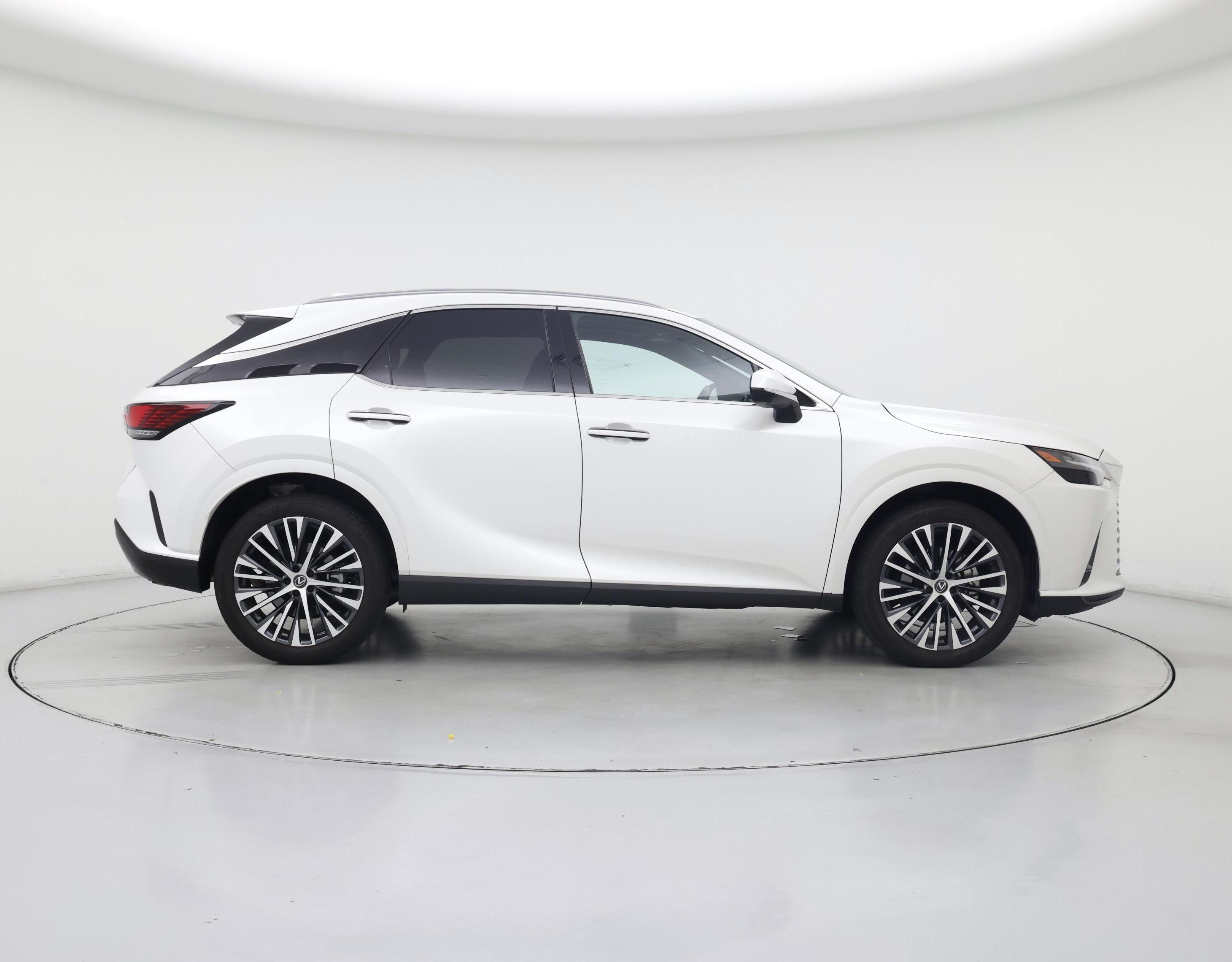 Thumbnail: 2024 Lexus RX - 7