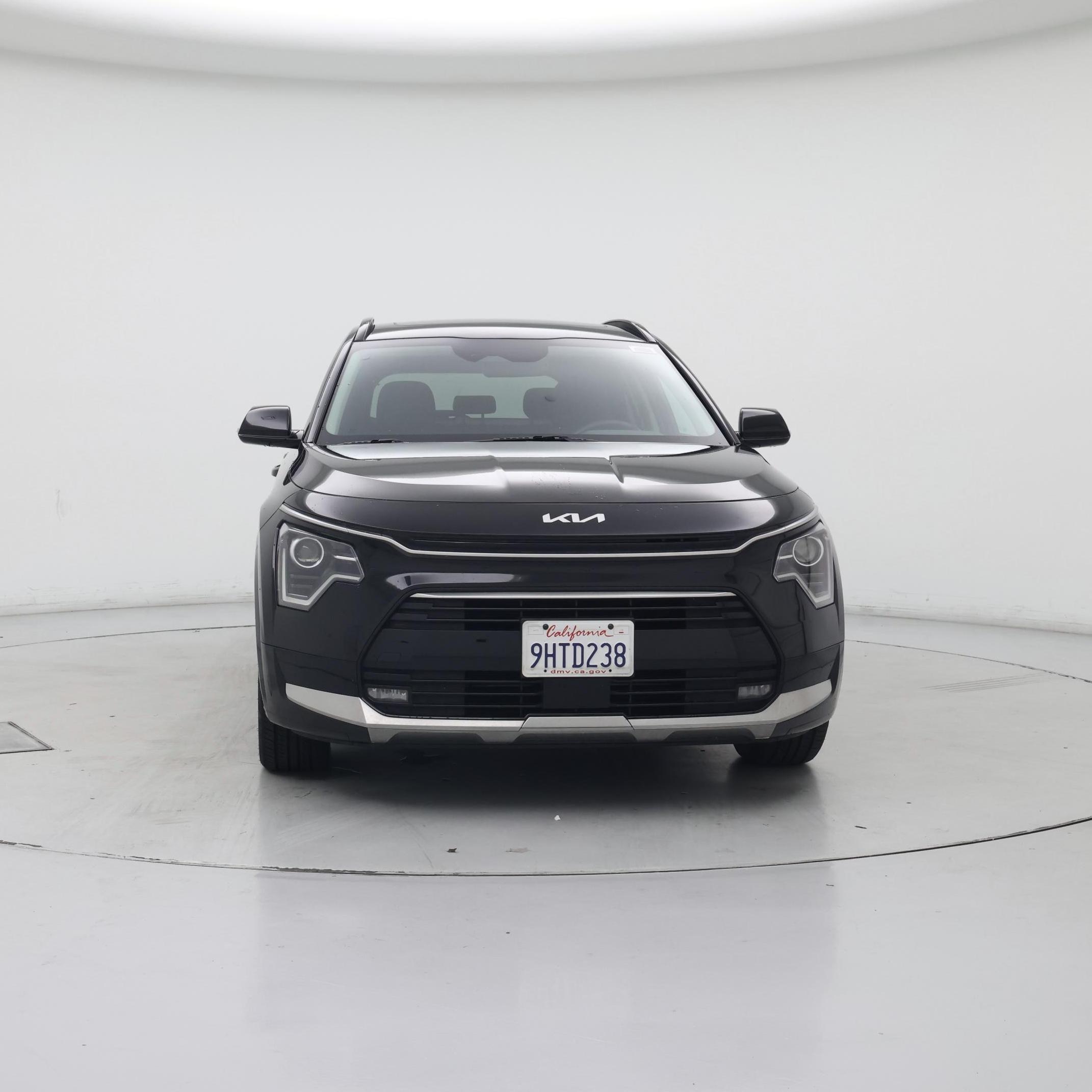 Thumbnail: 2023 Kia Niro - 5