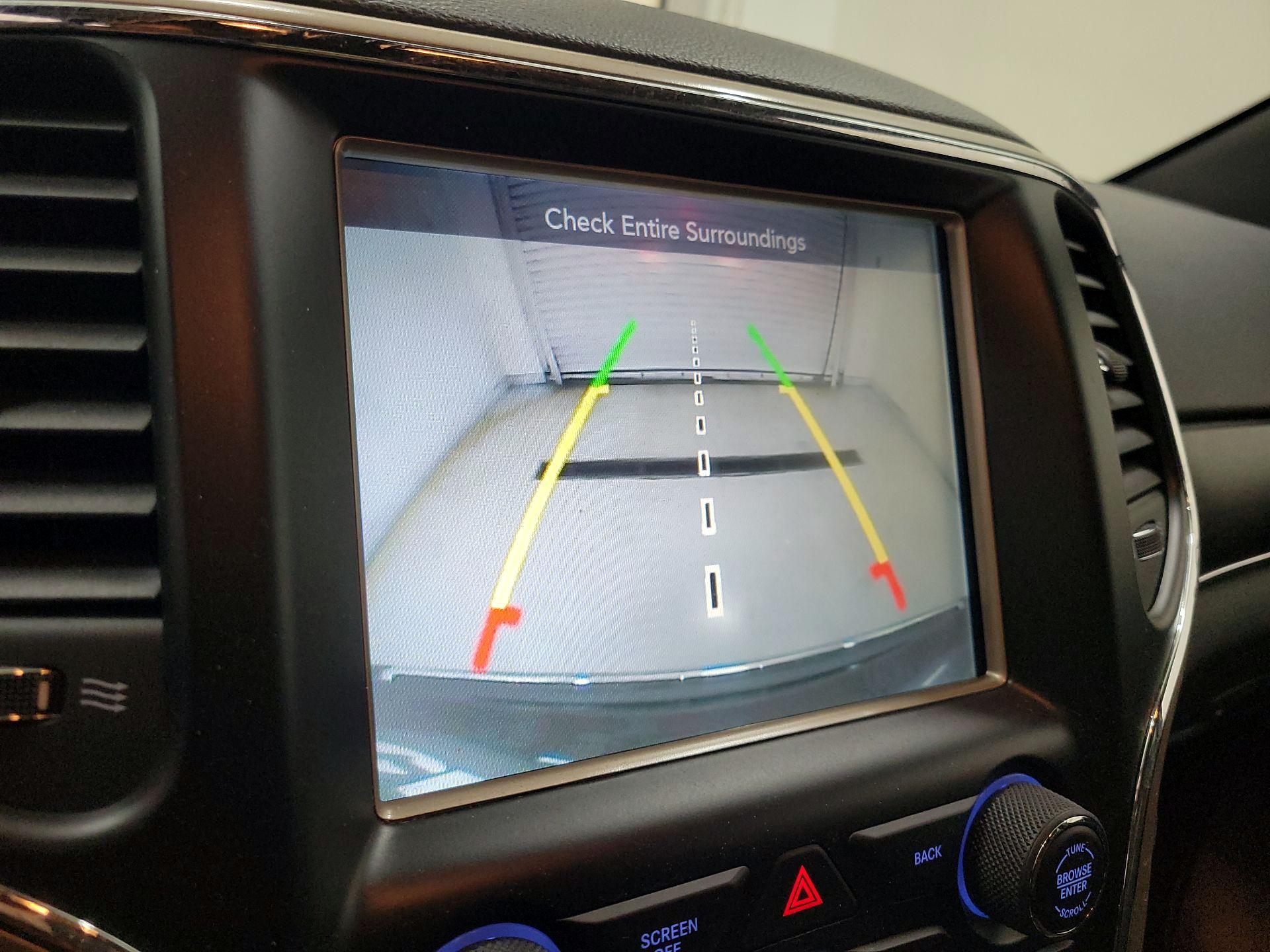 Thumbnail: 2014 Jeep Grand Cherokee - 15