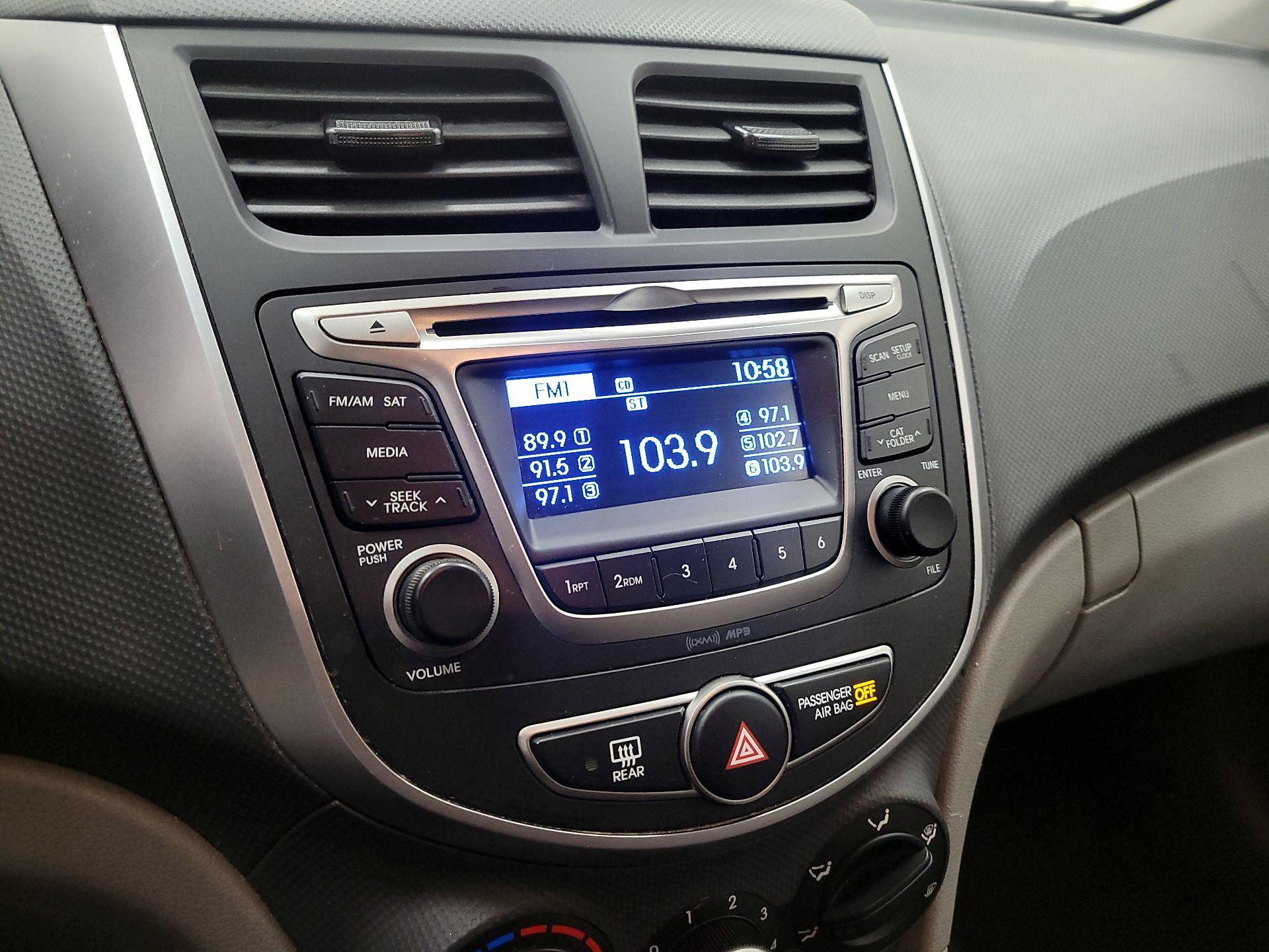 Thumbnail: 2017 Hyundai Accent - 14