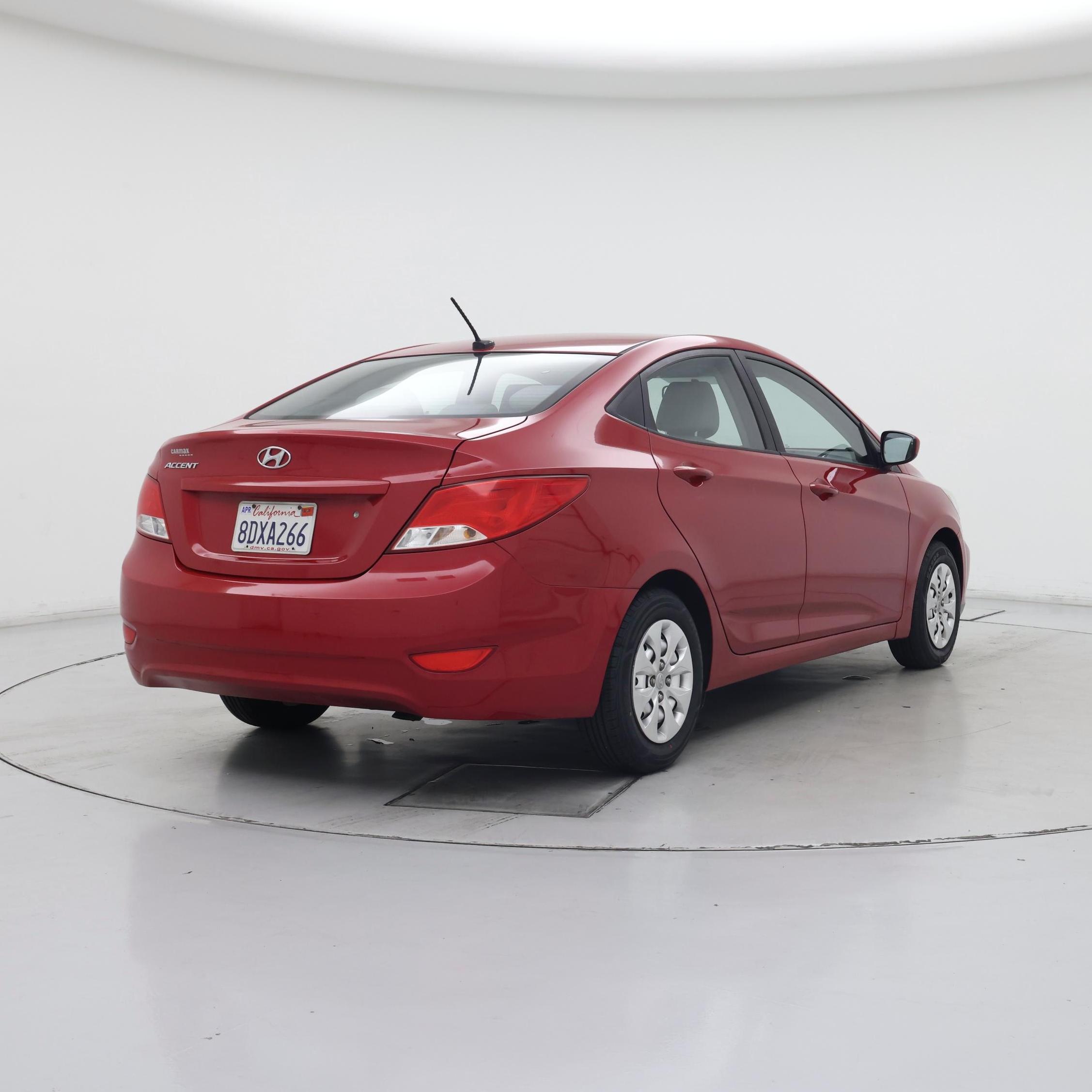Thumbnail: 2017 Hyundai Accent - 8