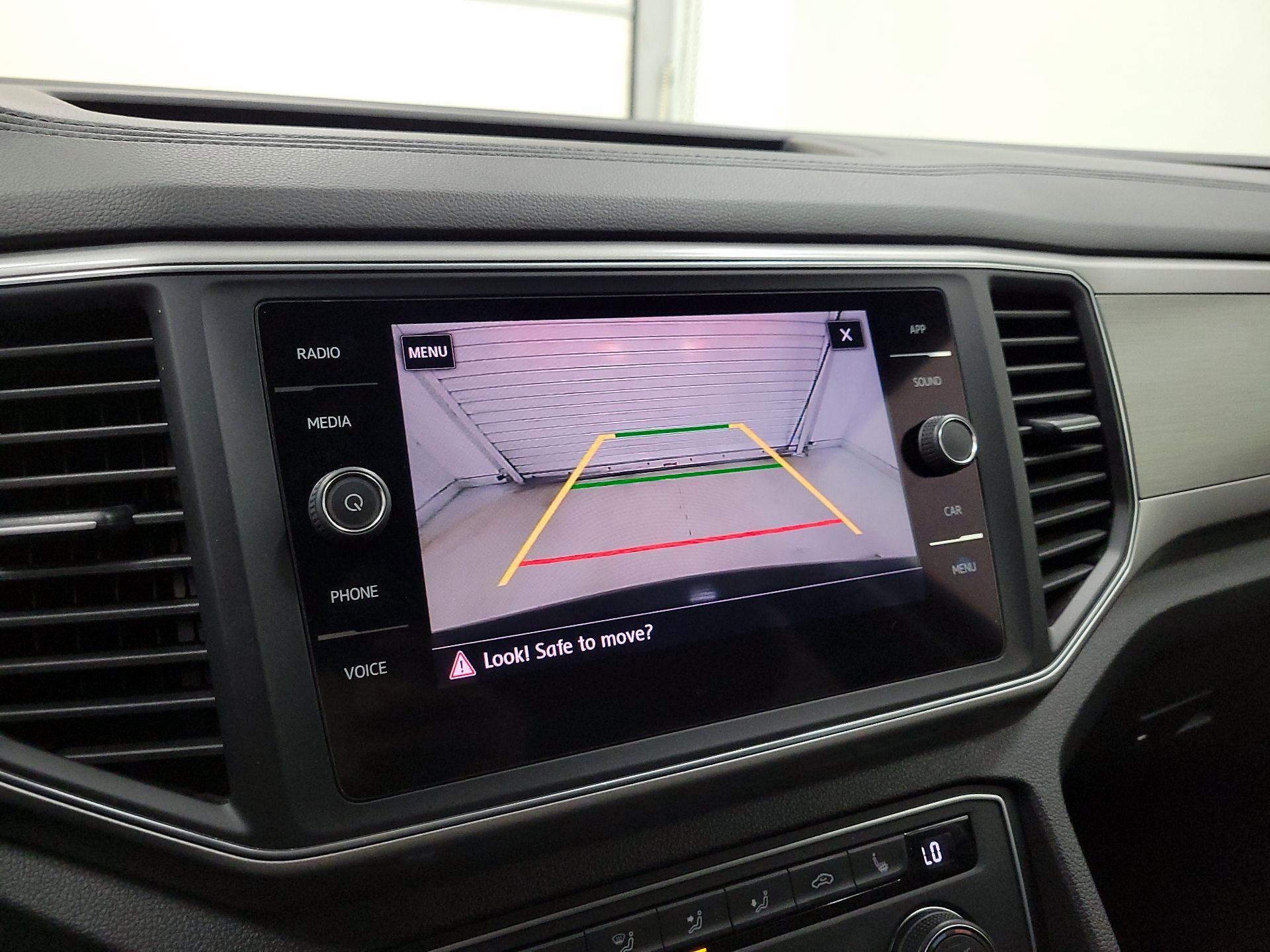 Thumbnail: 2019 Volkswagen Atlas - 14
