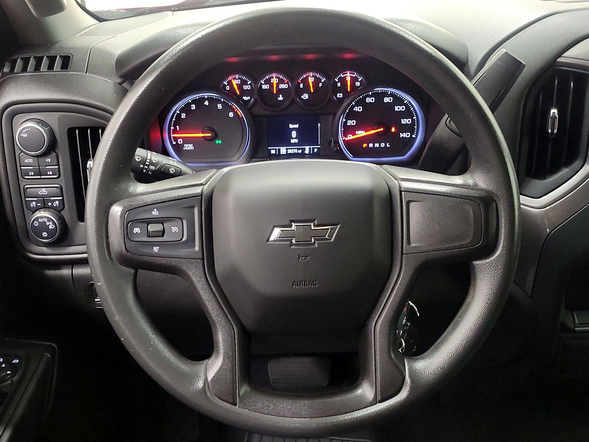 Thumbnail: 2021 Chevrolet Silverado 1500 - 10