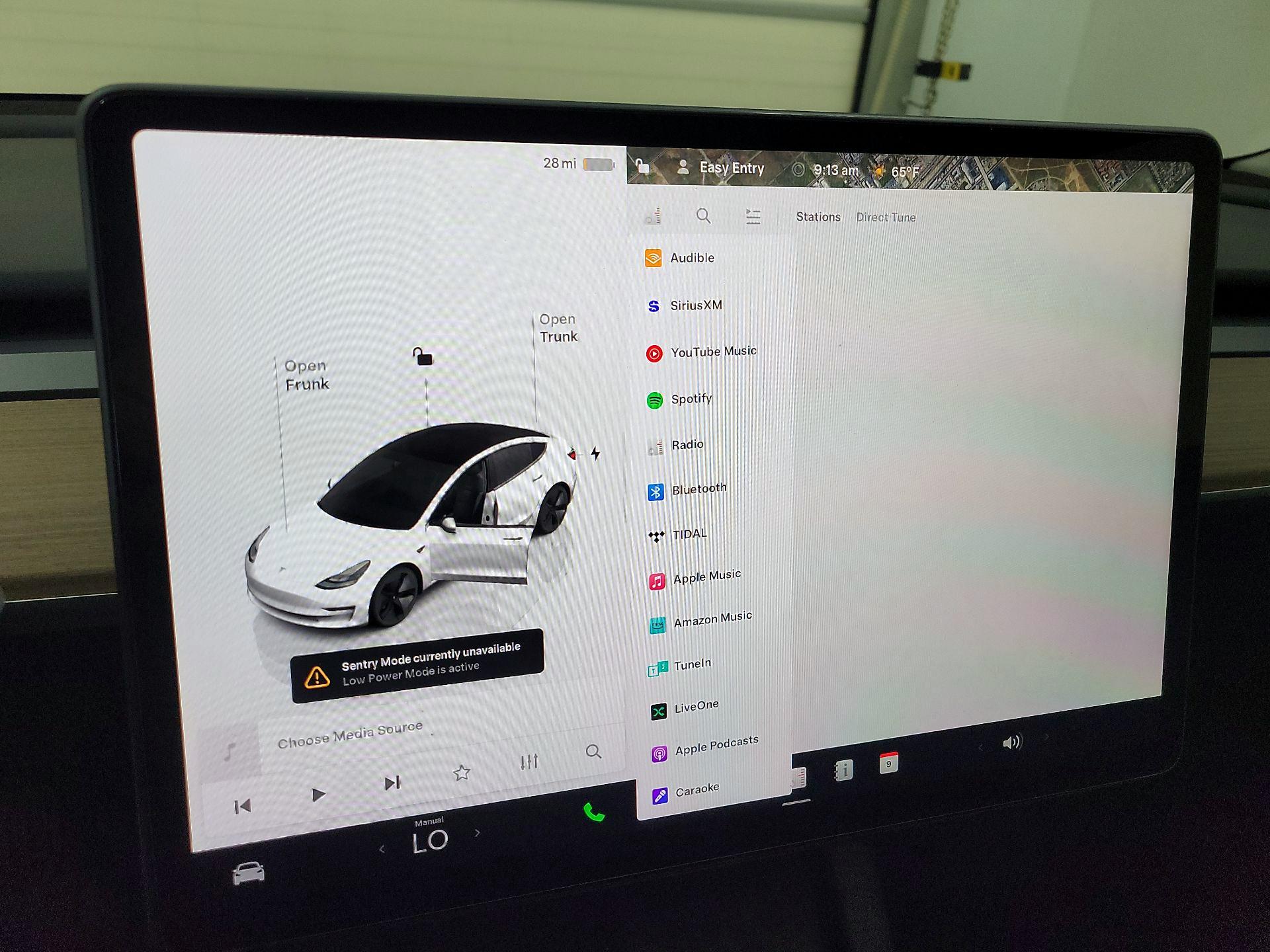 Thumbnail: 2023 Tesla Model 3 - 15