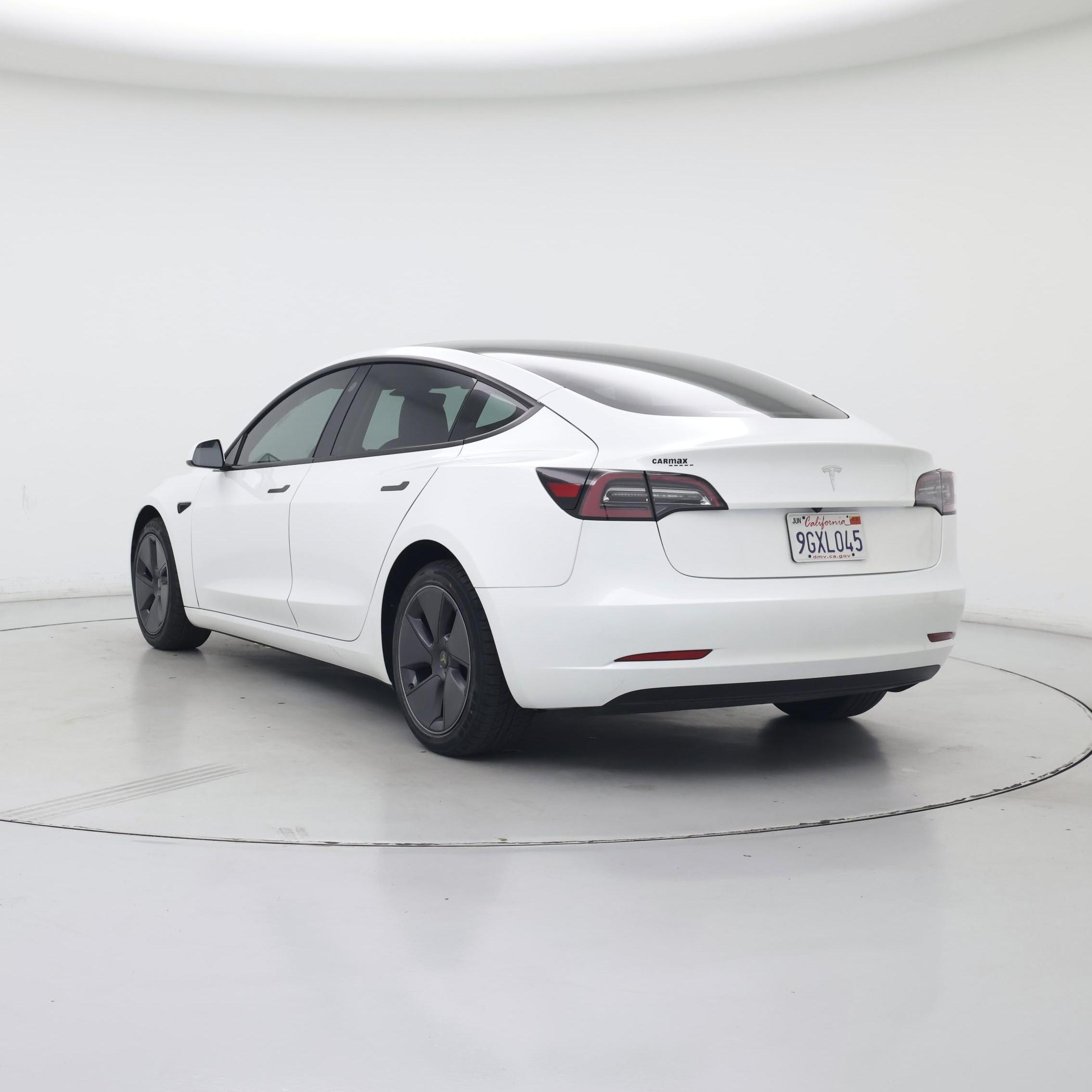 Thumbnail: 2023 Tesla Model 3 - 2