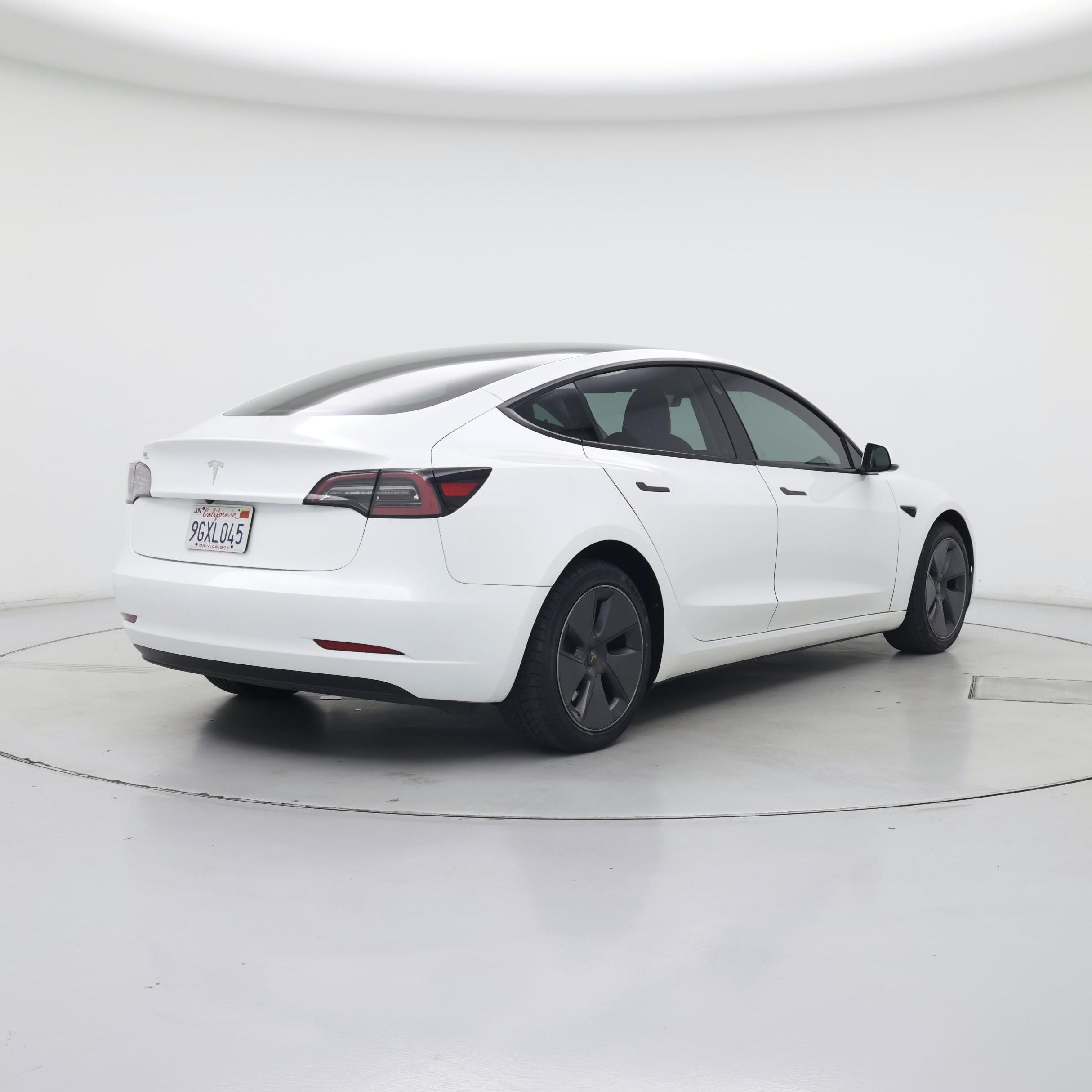 Thumbnail: 2023 Tesla Model 3 - 8