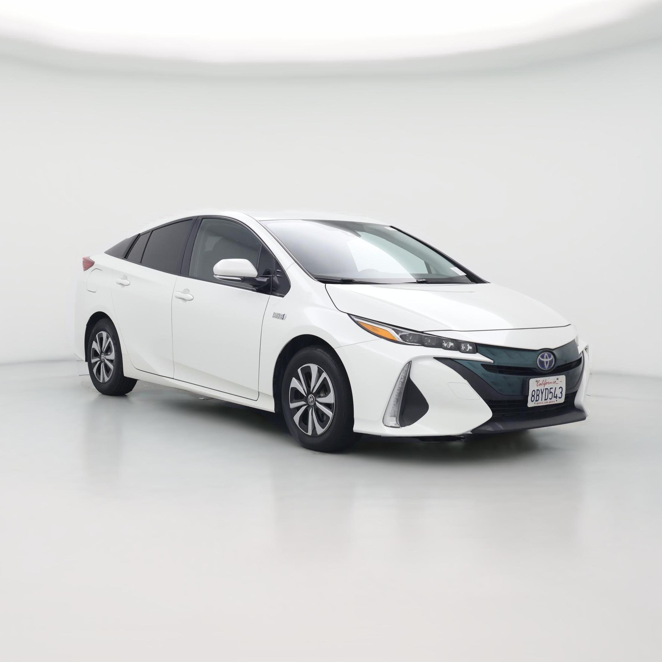 Thumbnail: 2017 Toyota Prius Prime - 1