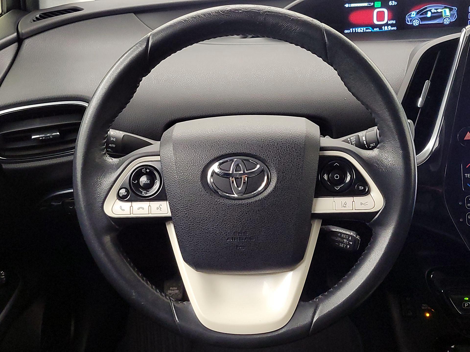 Thumbnail: 2017 Toyota Prius Prime - 10
