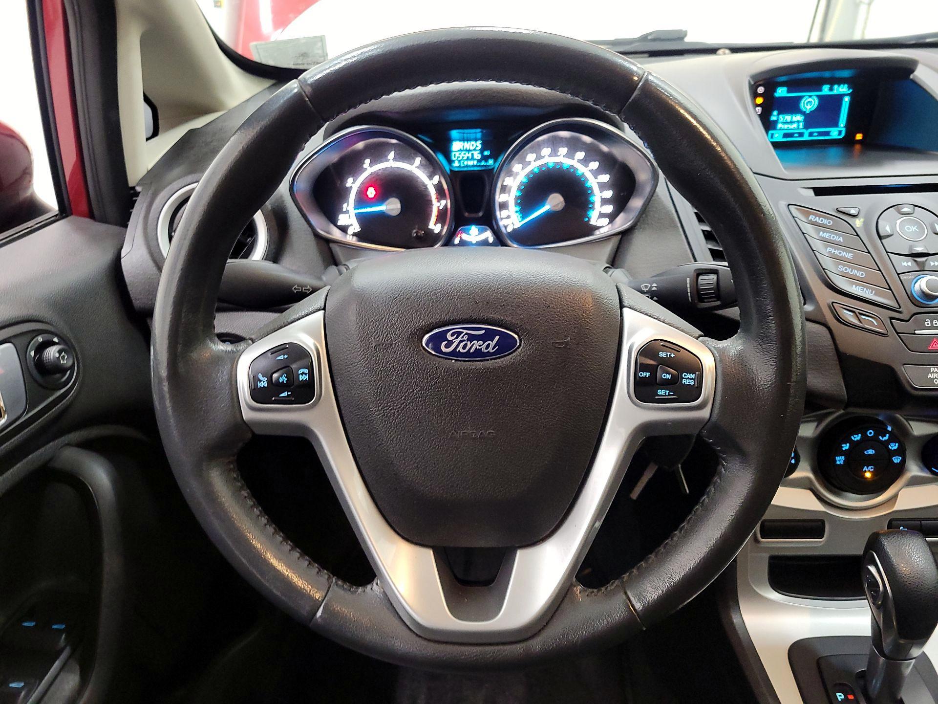 Thumbnail: 2016 Ford Fiesta - 10