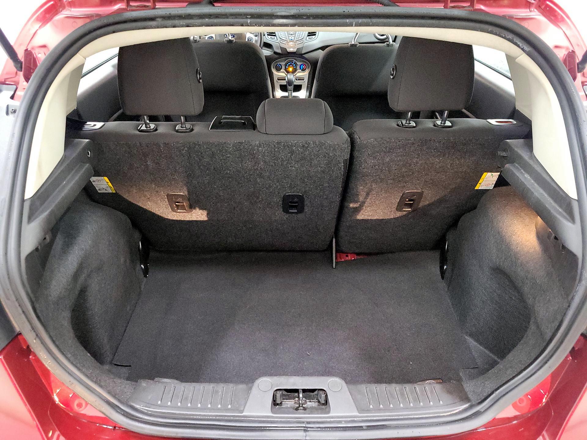 Thumbnail: 2016 Ford Fiesta - 18