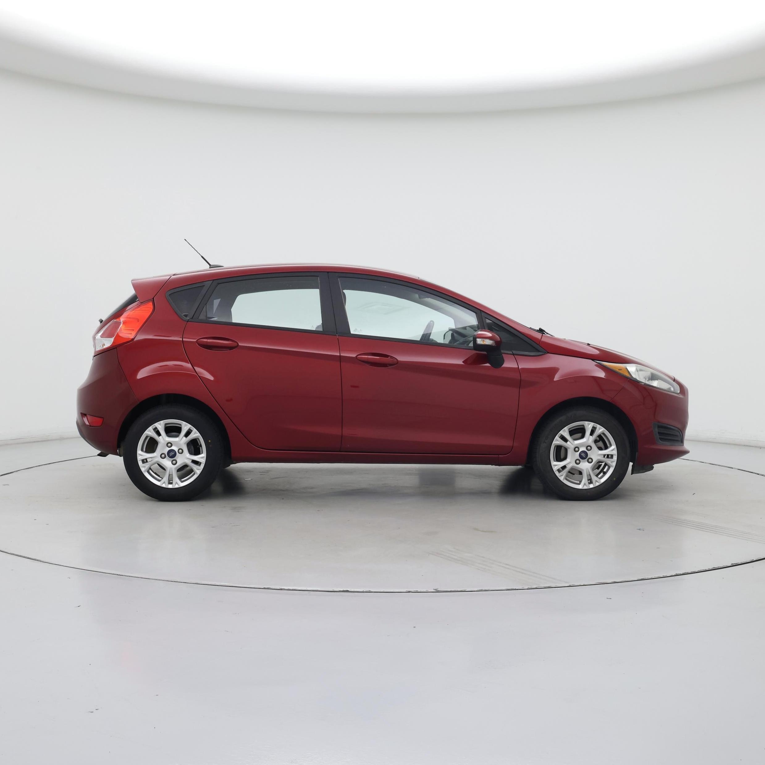 Thumbnail: 2016 Ford Fiesta - 7