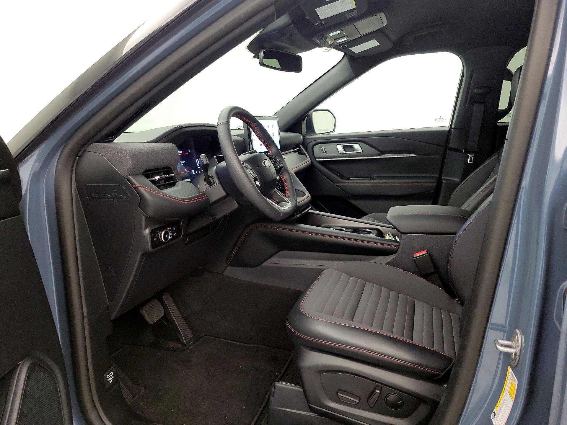 Thumbnail: 2025 Ford Explorer - 11