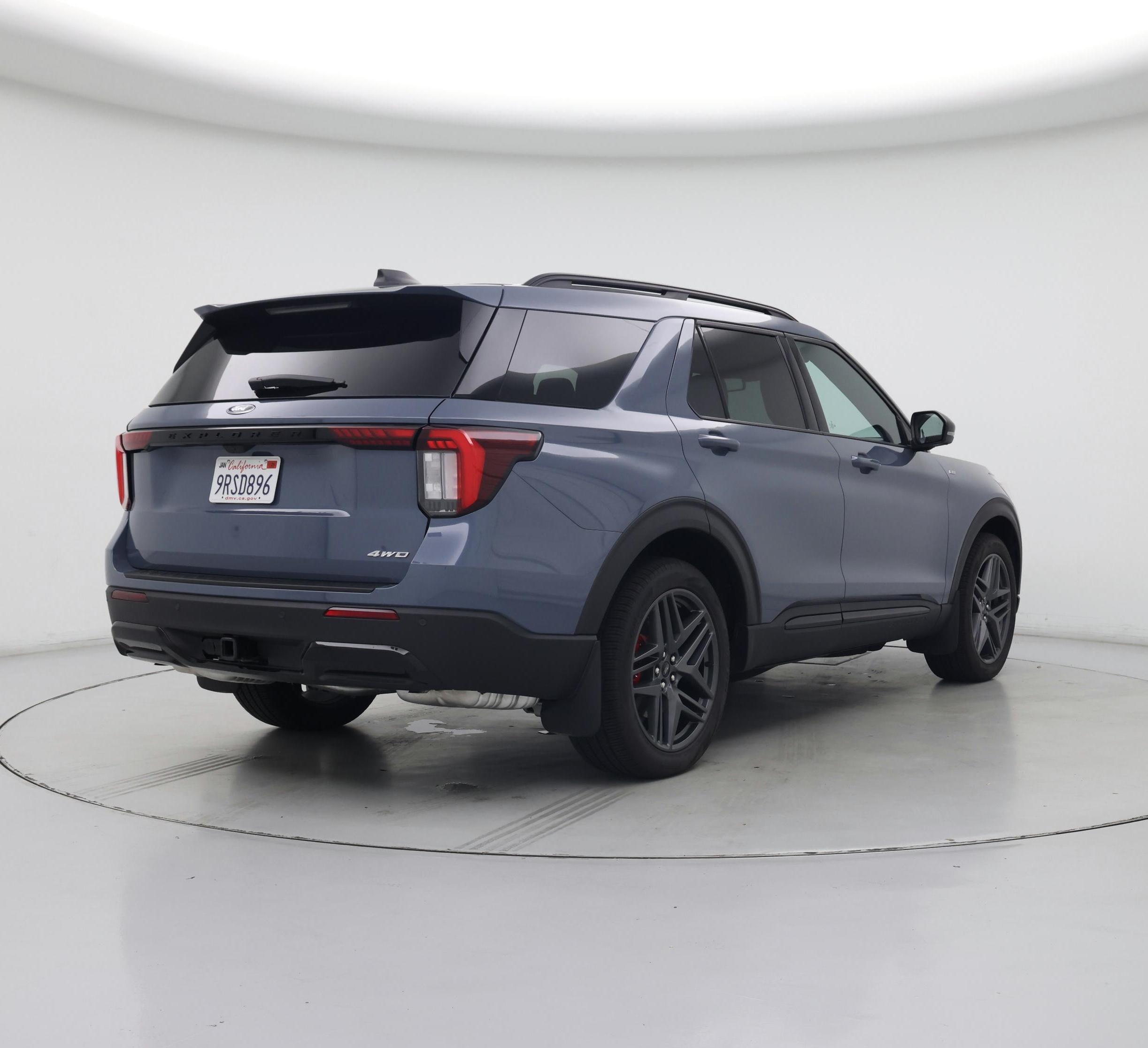 Thumbnail: 2025 Ford Explorer - 8