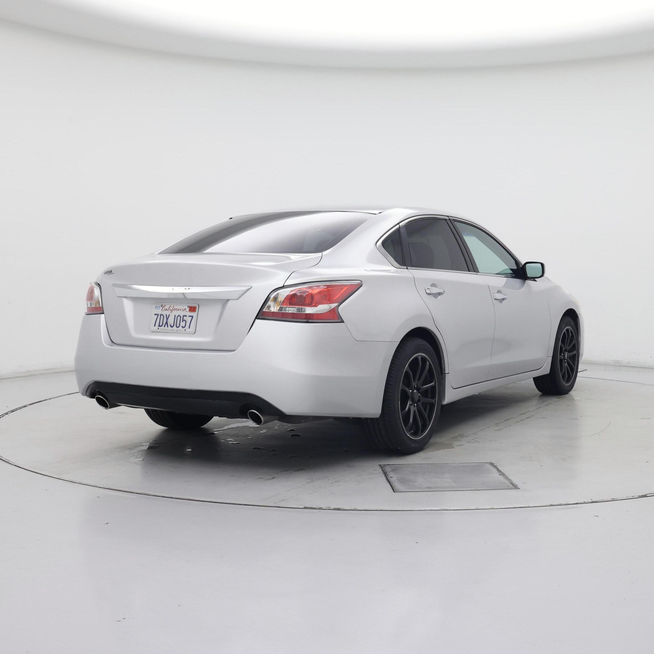 Thumbnail: 2014 Nissan Altima - 8