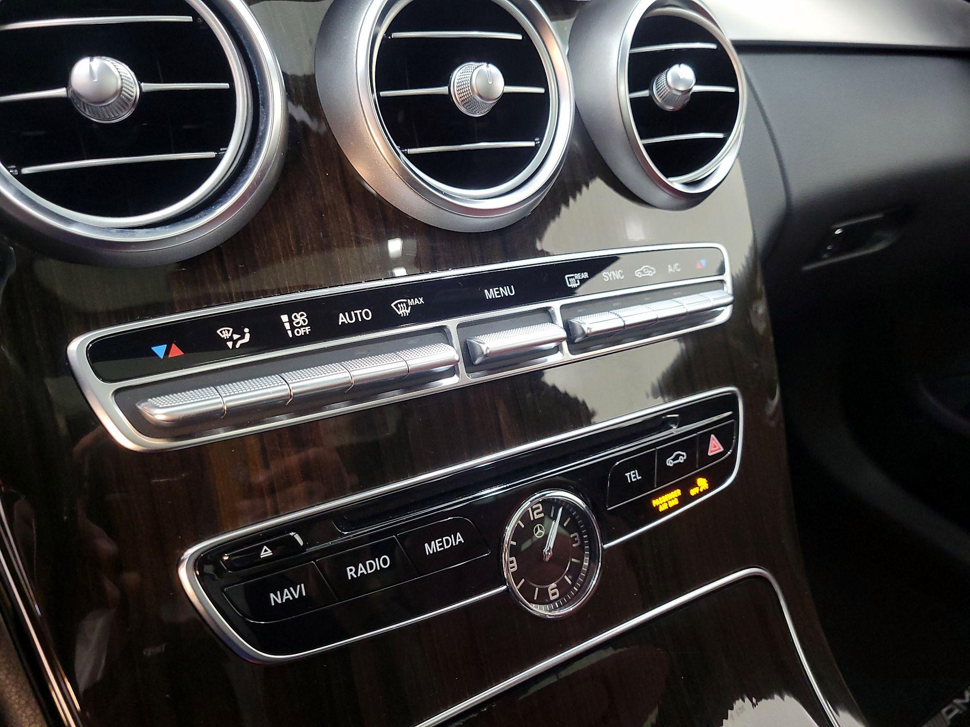 Thumbnail: 2018 Mercedes-Benz C-Class - 16