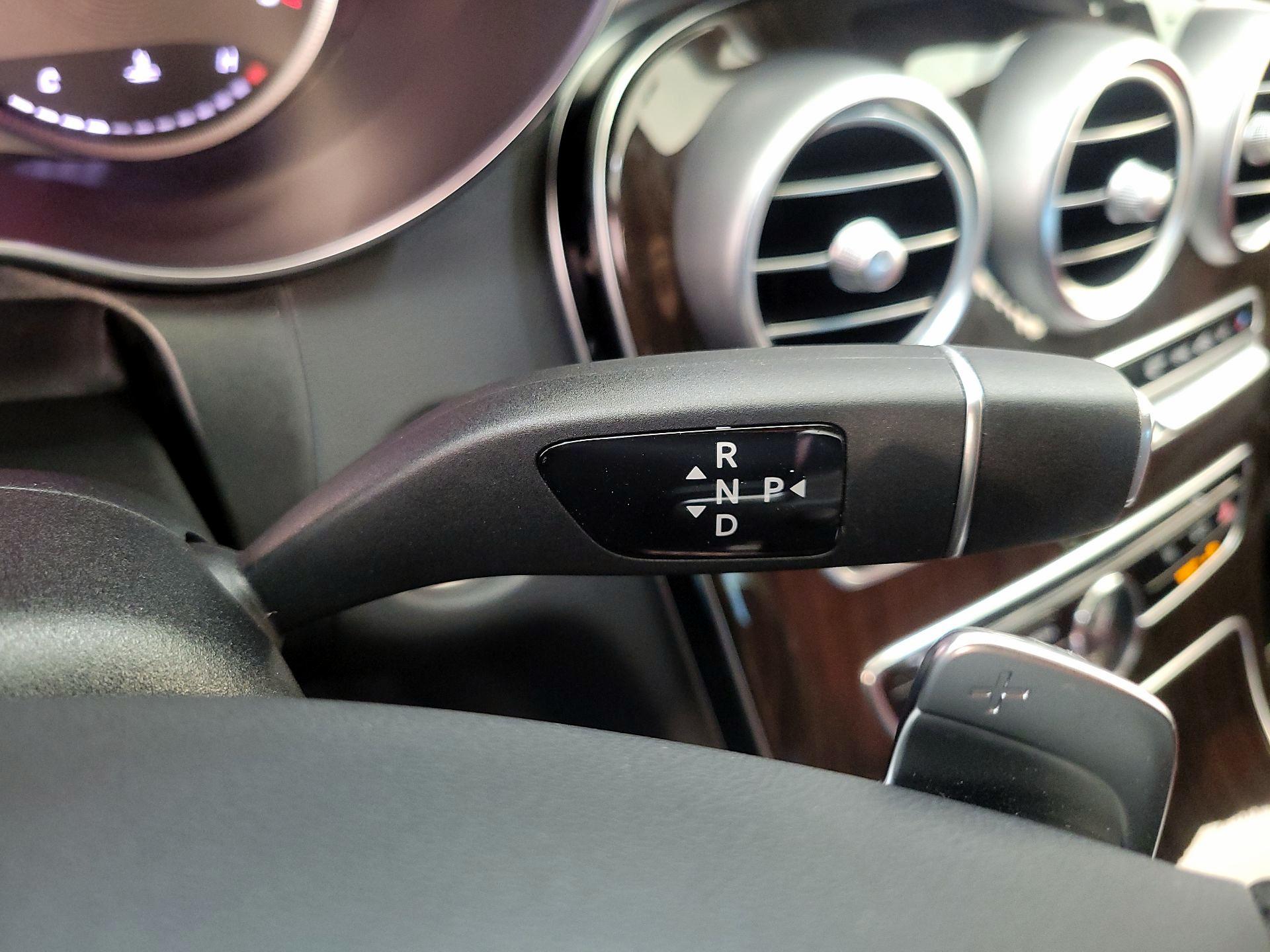 Thumbnail: 2018 Mercedes-Benz C-Class - 17
