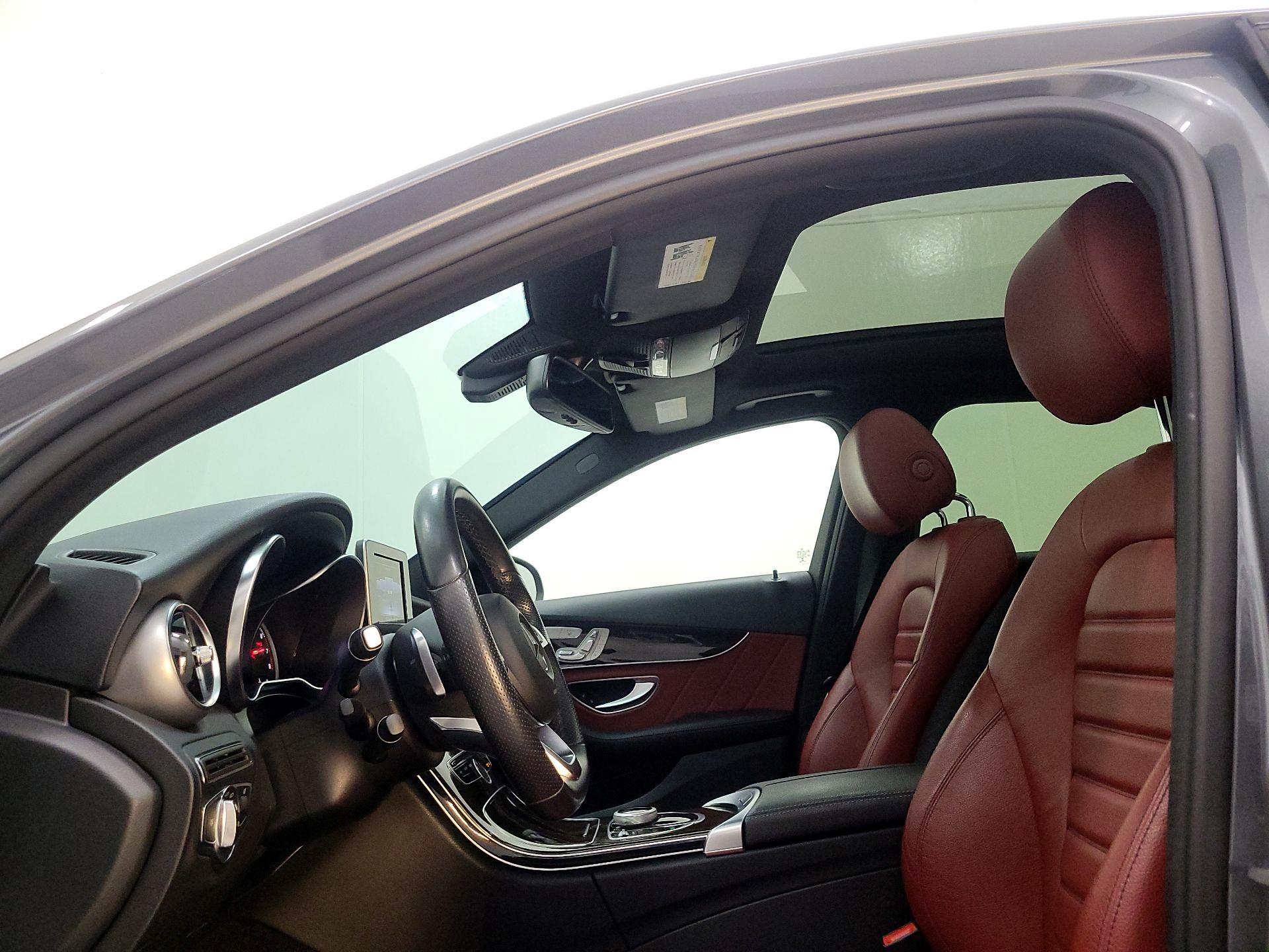 Thumbnail: 2018 Mercedes-Benz C-Class - 19